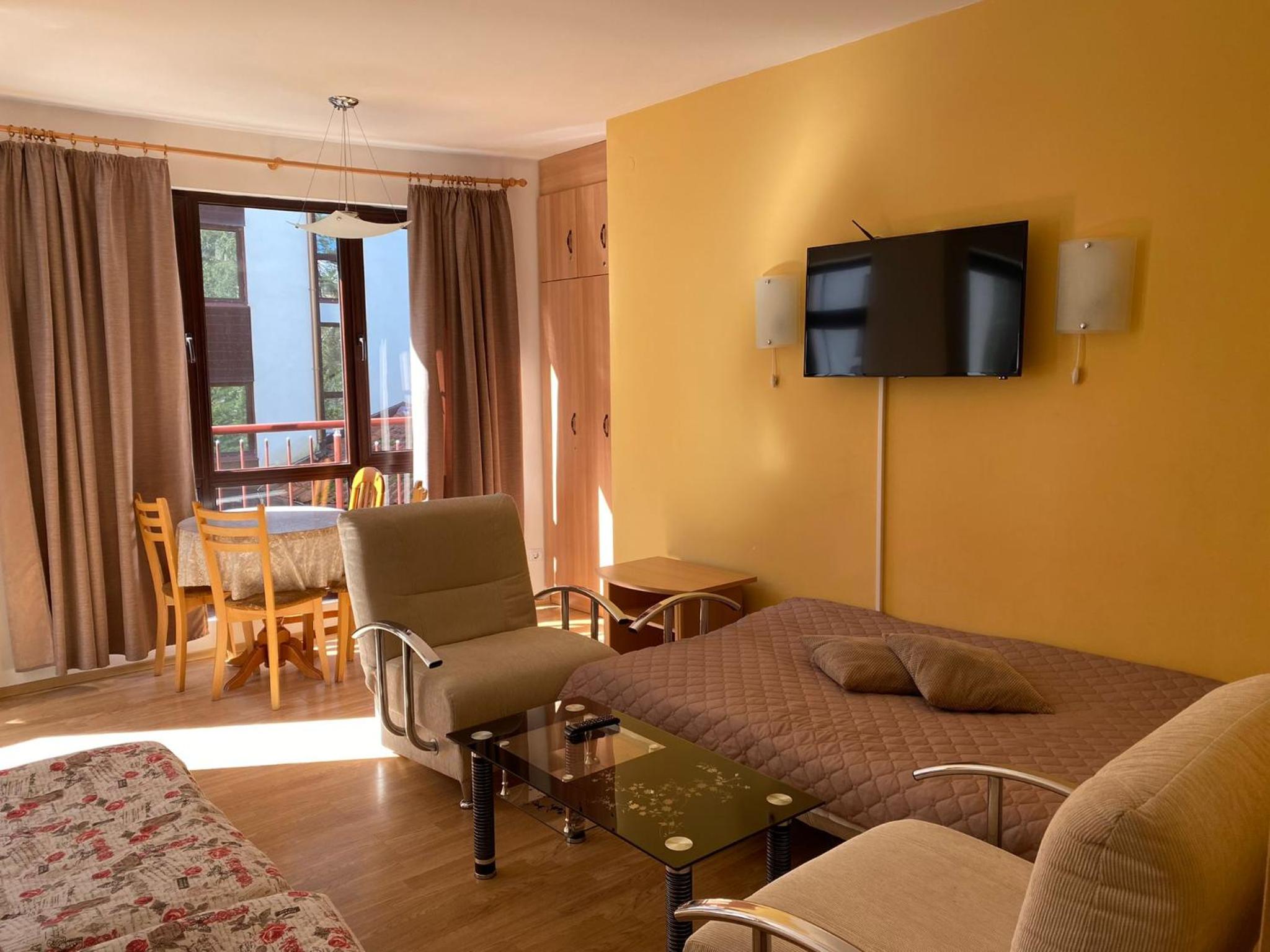 One-Bedroom Apartment - Photo 14