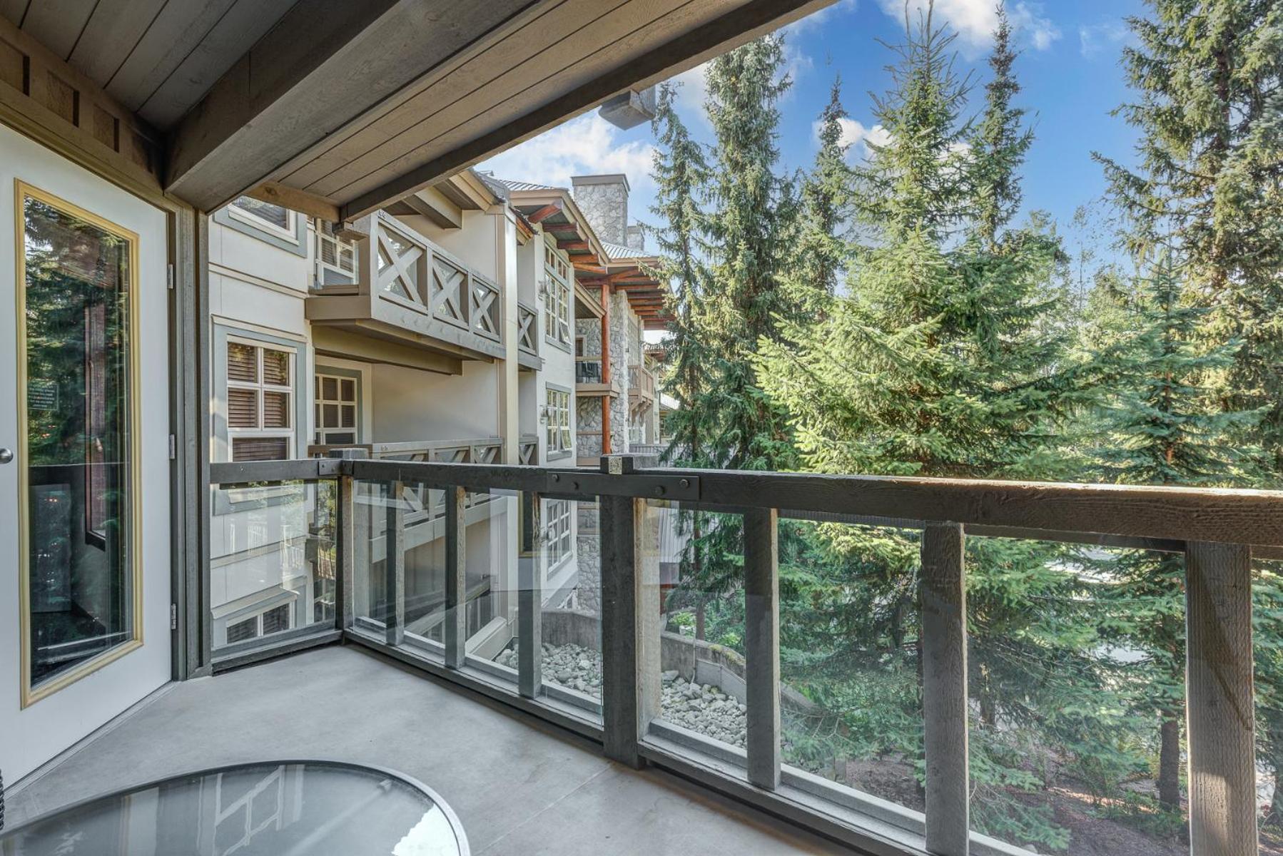 Blackcomb Springs Suites by CLIQUE, Billede 3