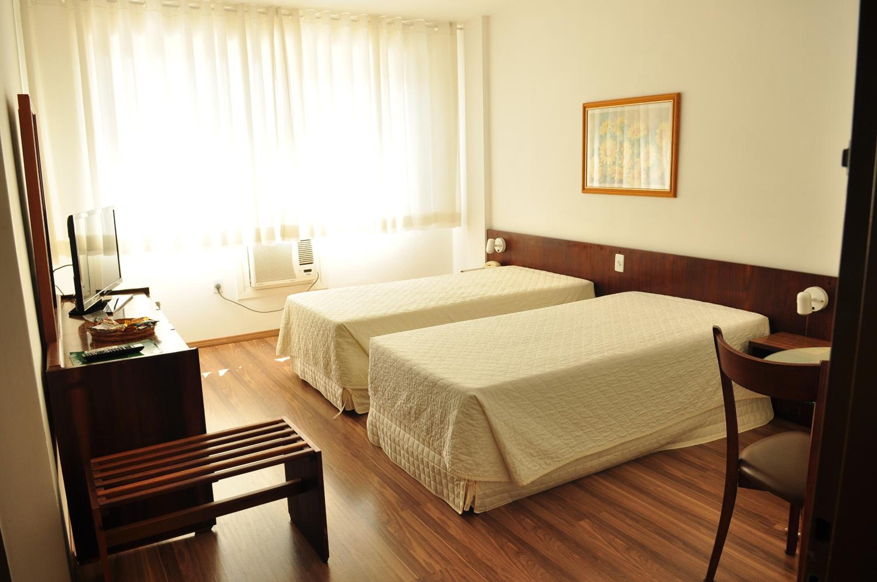 Deluxe Twin Room photo 1