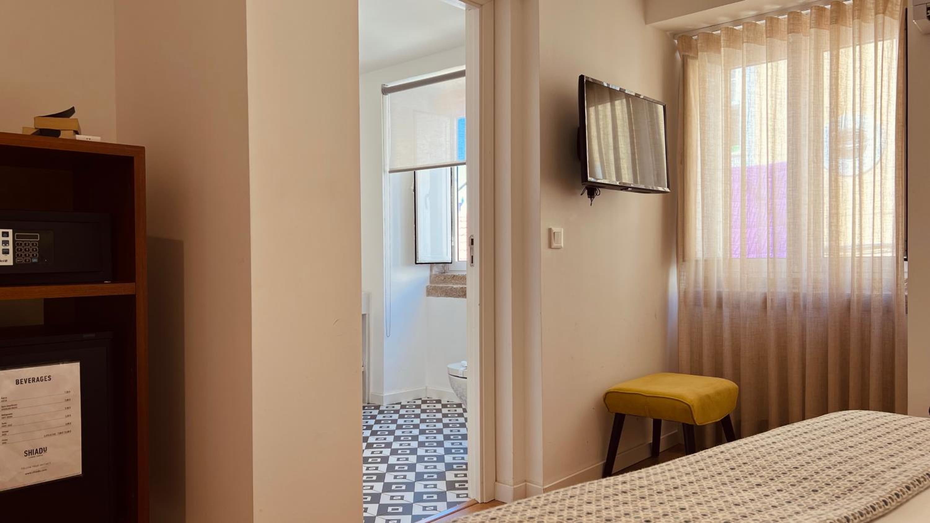 Superior Double Room - Photo 4
