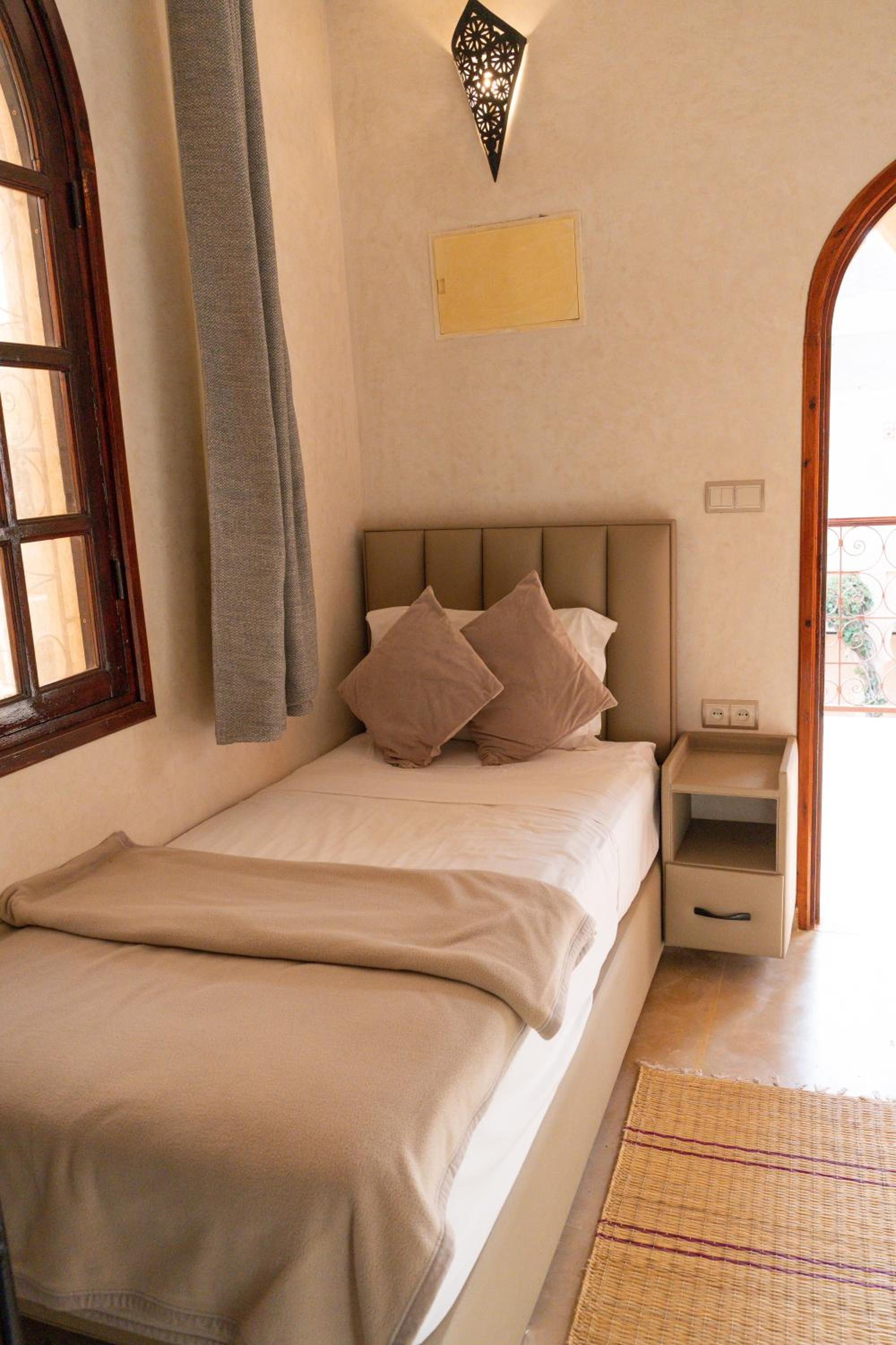 Single Room with Bathroom