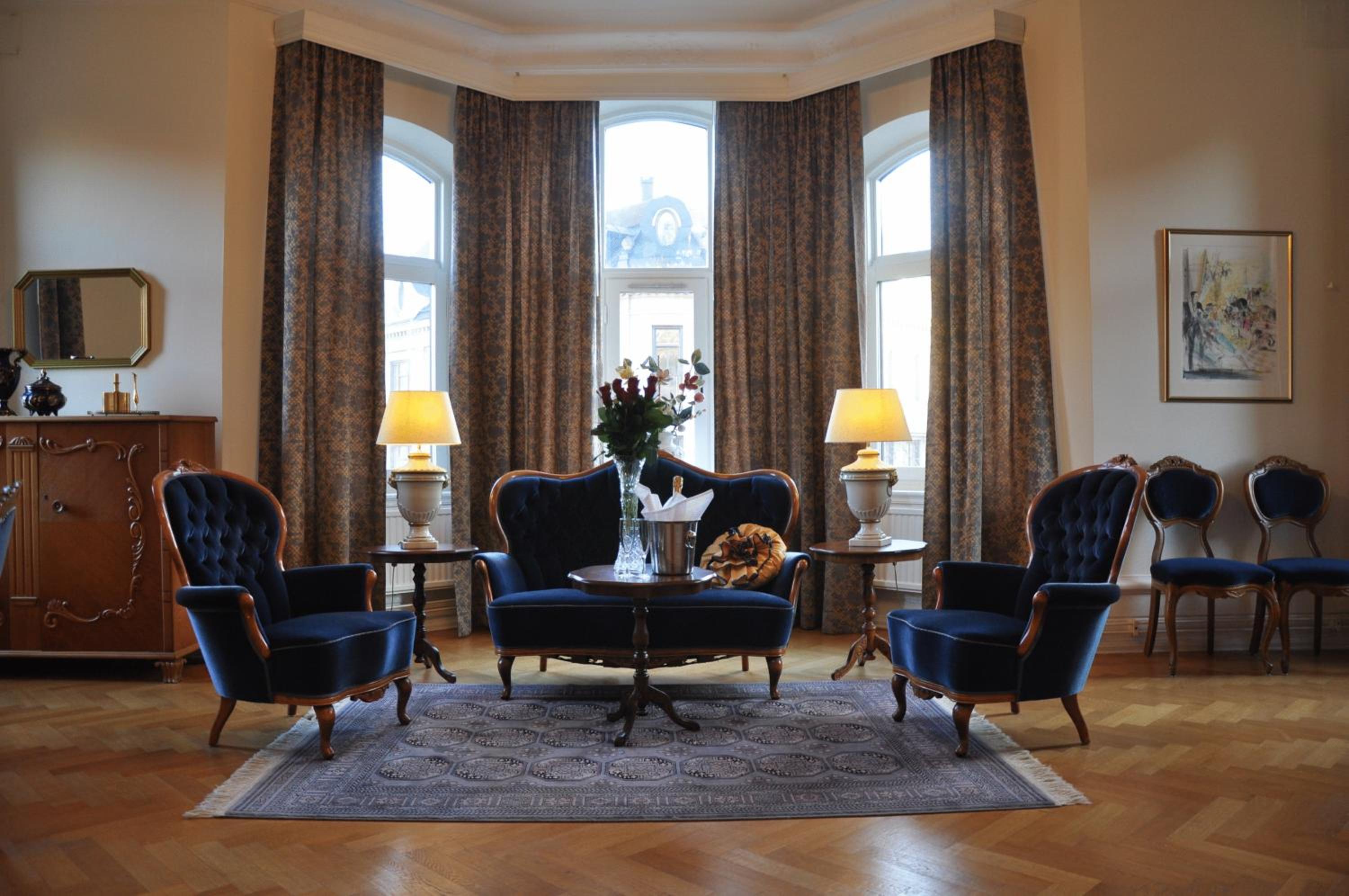 King Suite - Photo 36