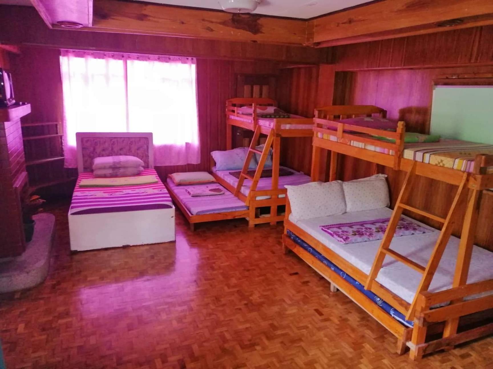 Three-Bedroom House - Photo 8