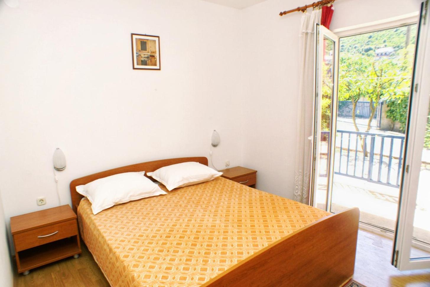 One-Bedroom Apartment with Terrace
