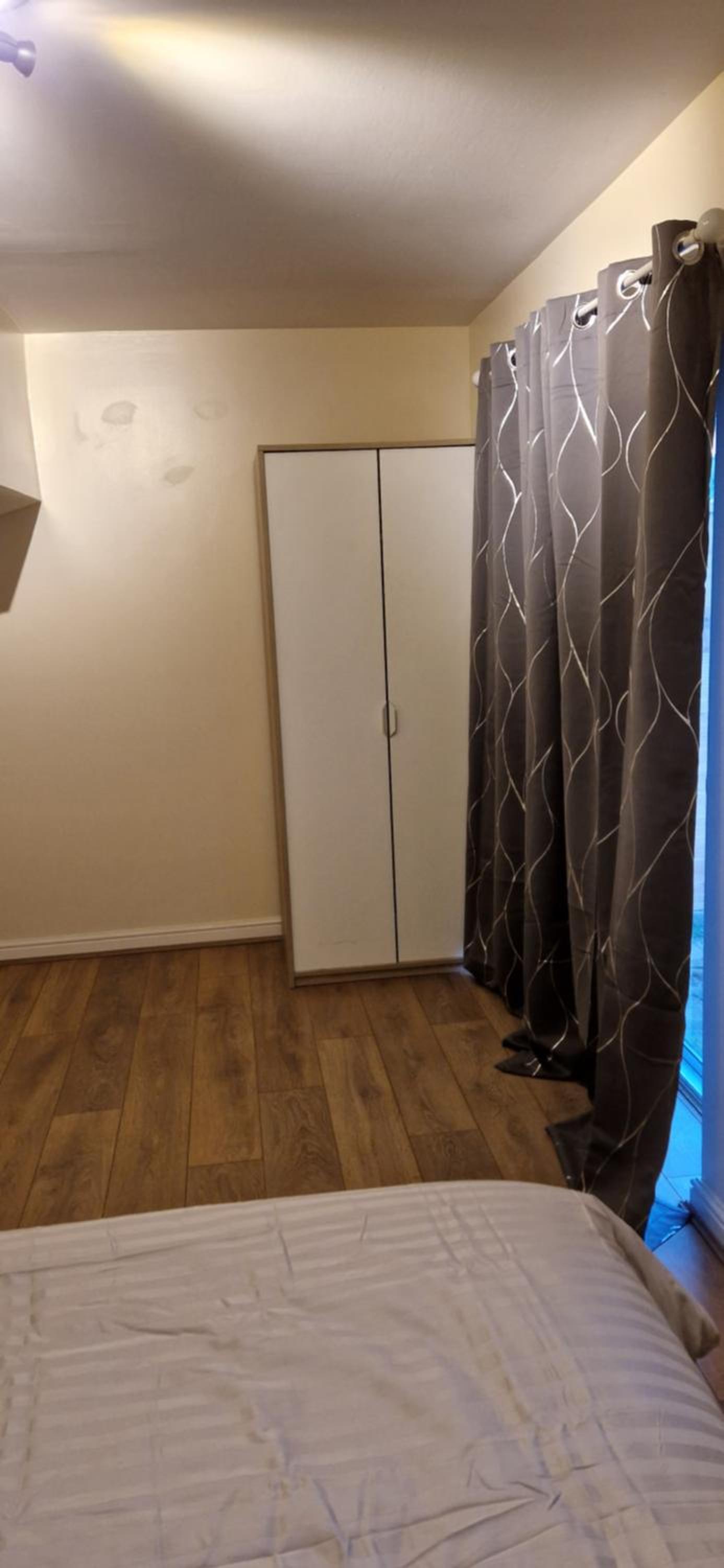 Three-Bedroom Apartment photo 2