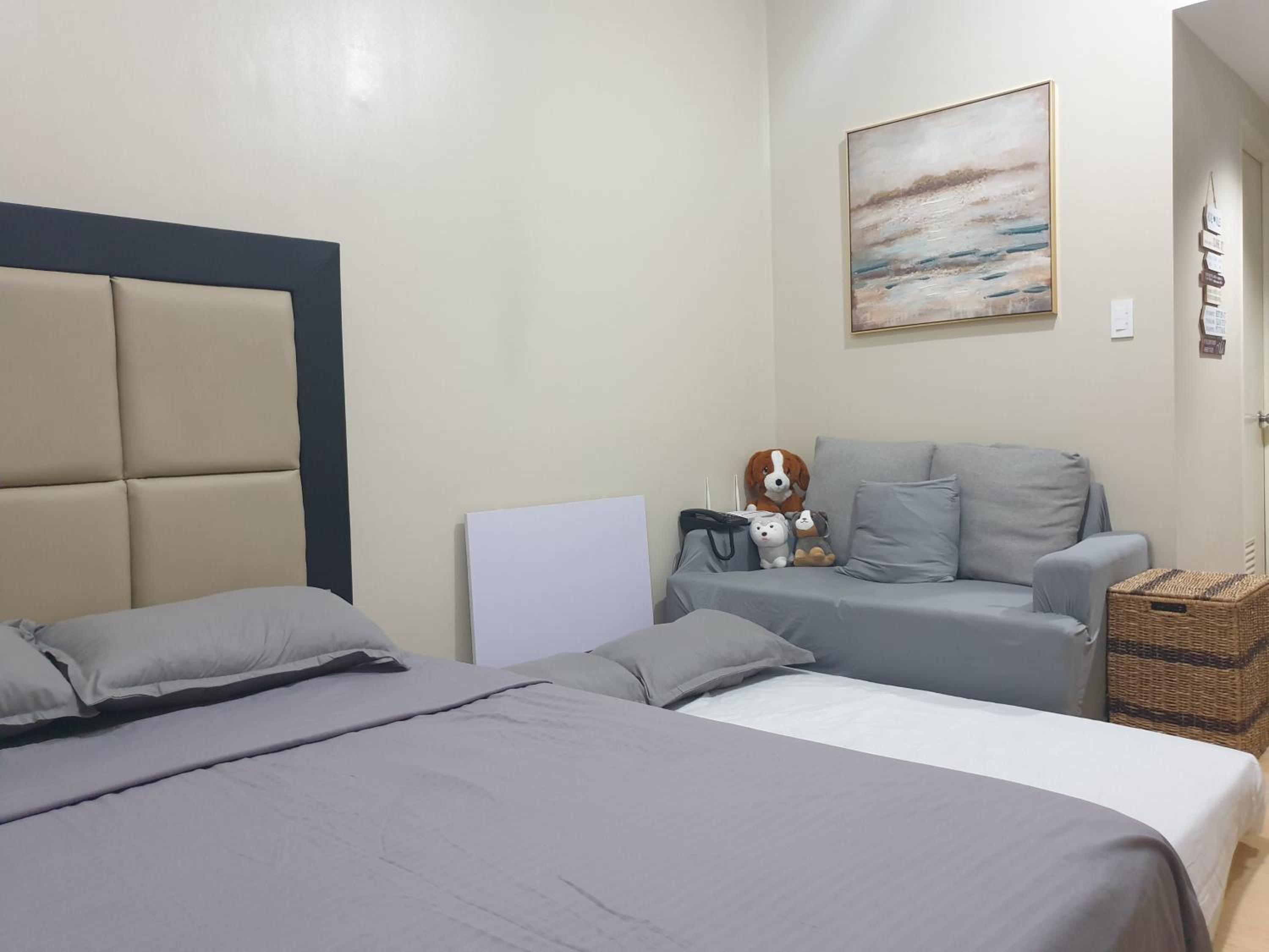 Studio Apartment with Sea View