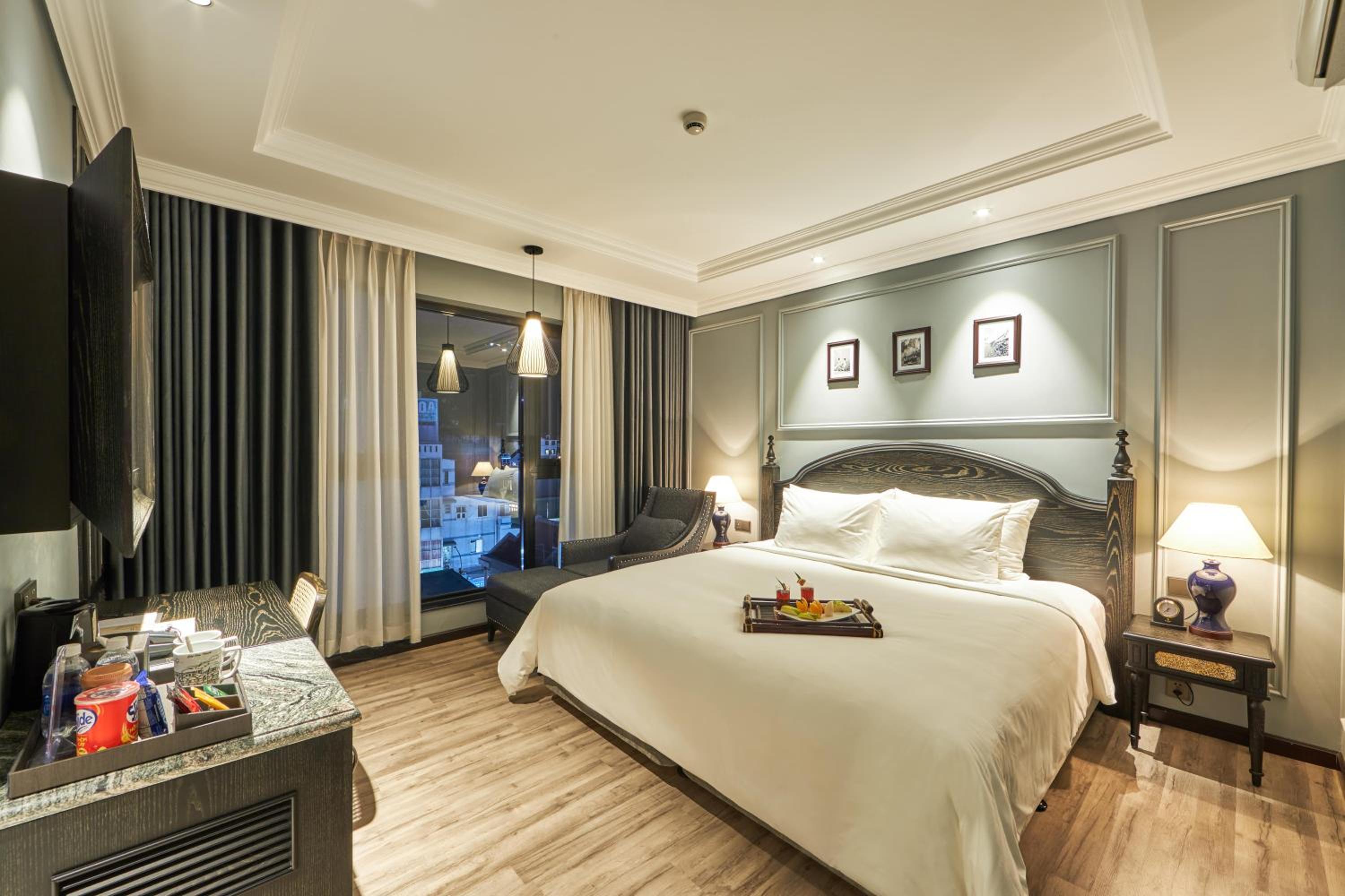 Deluxe Double Or Twin Room - Photo 1