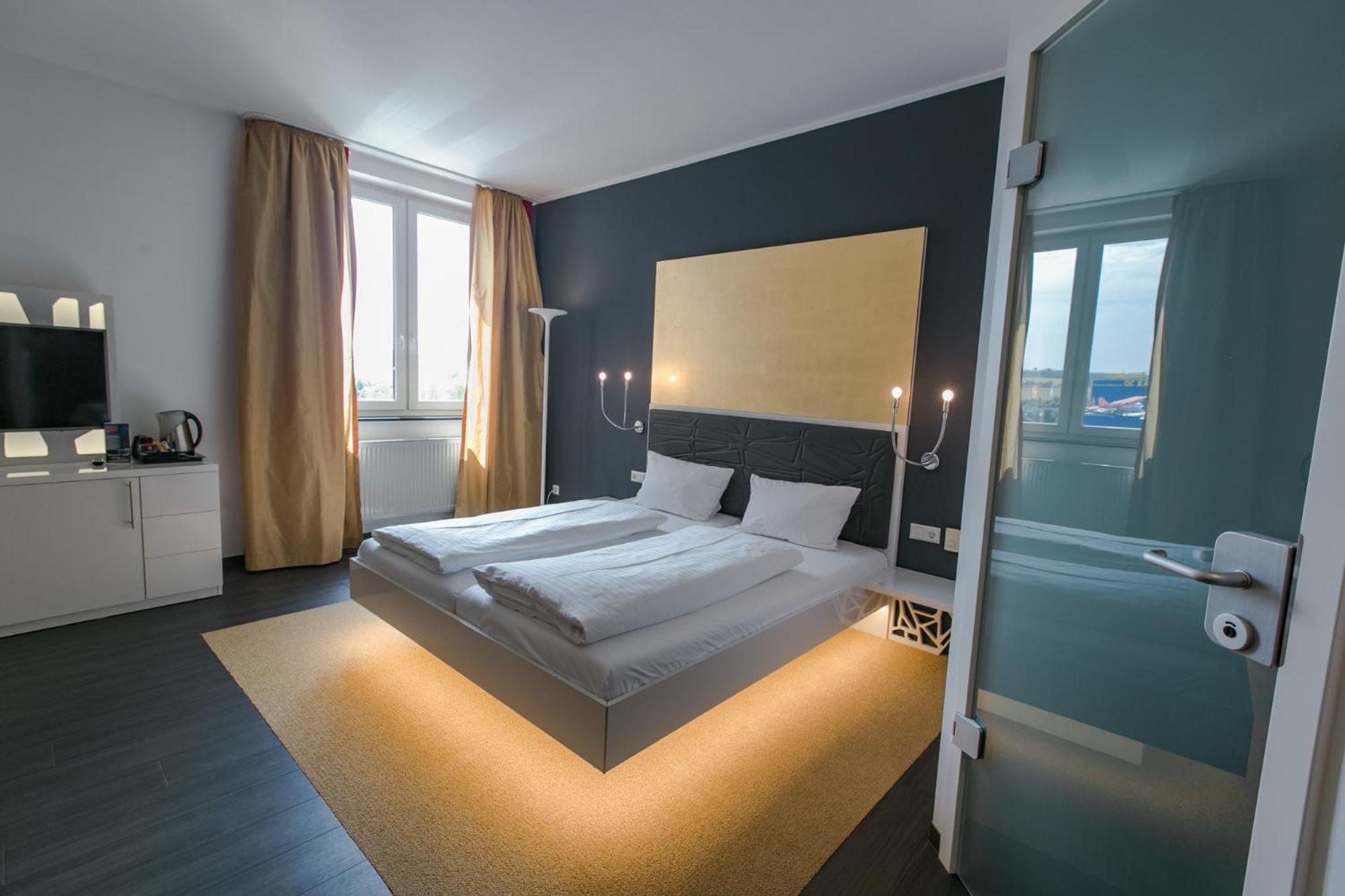 Deluxe Double Room - Photo 3
