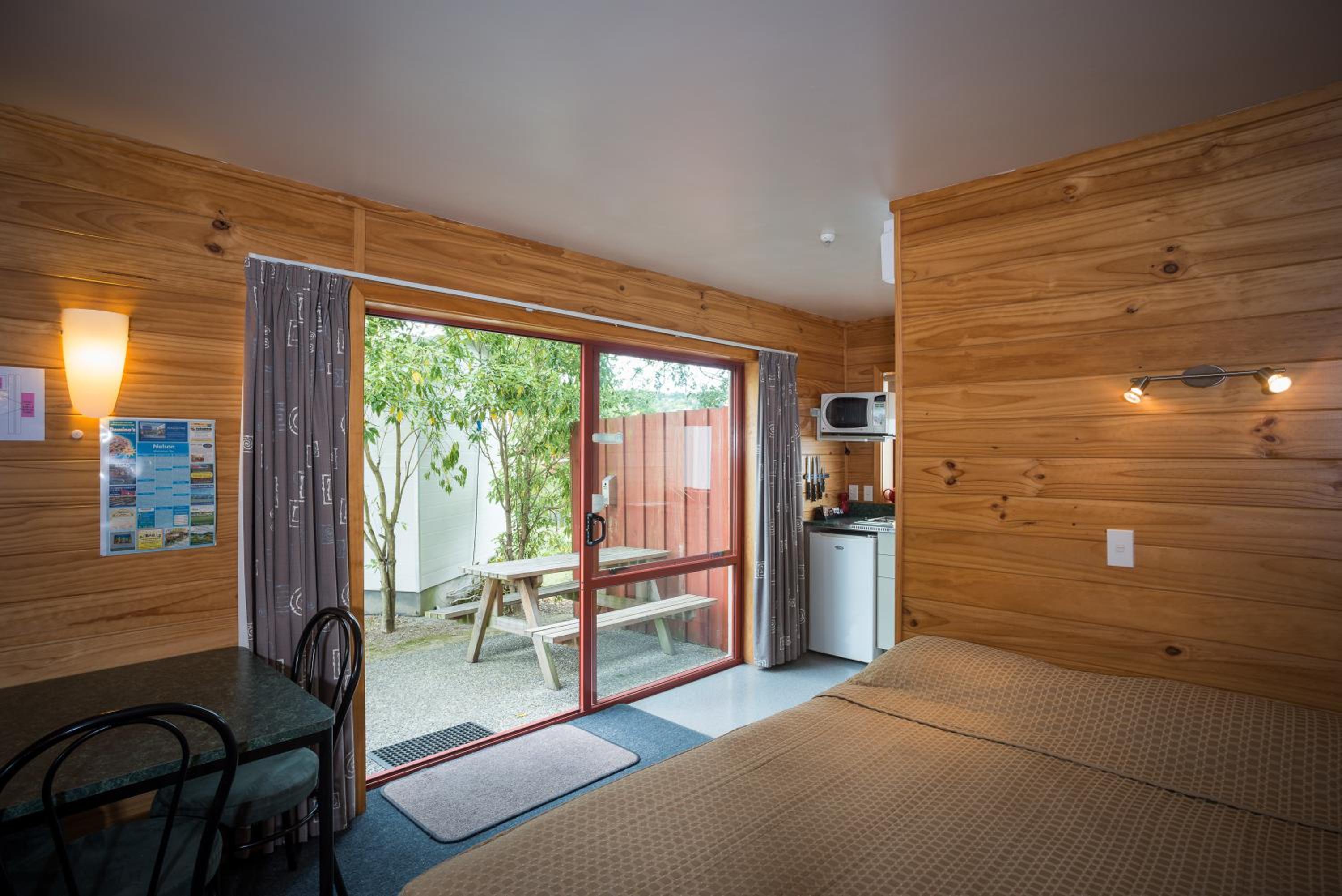 One-Bedroom Motel photo 1