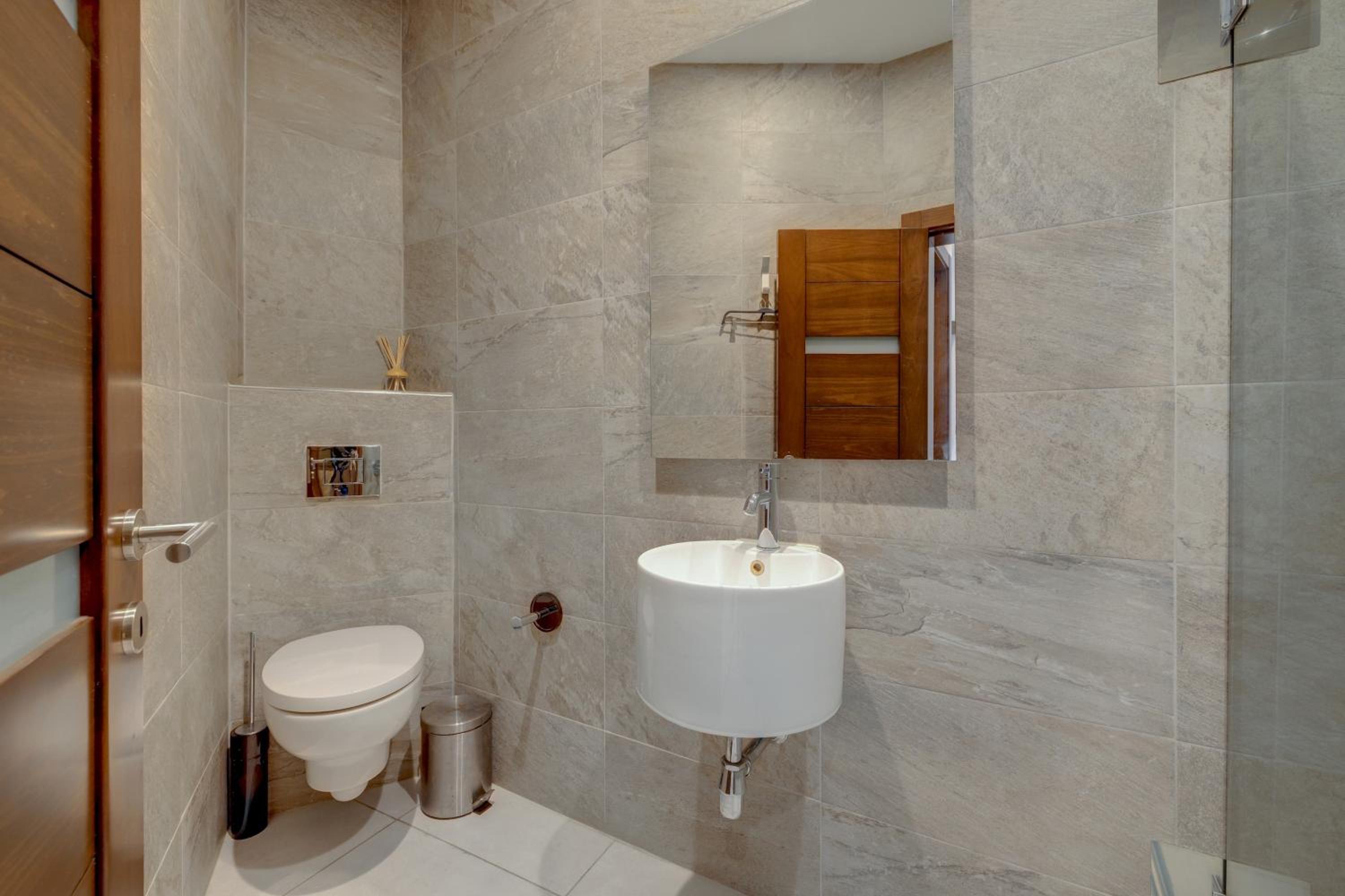 Apartment with Sea View - Photo 45