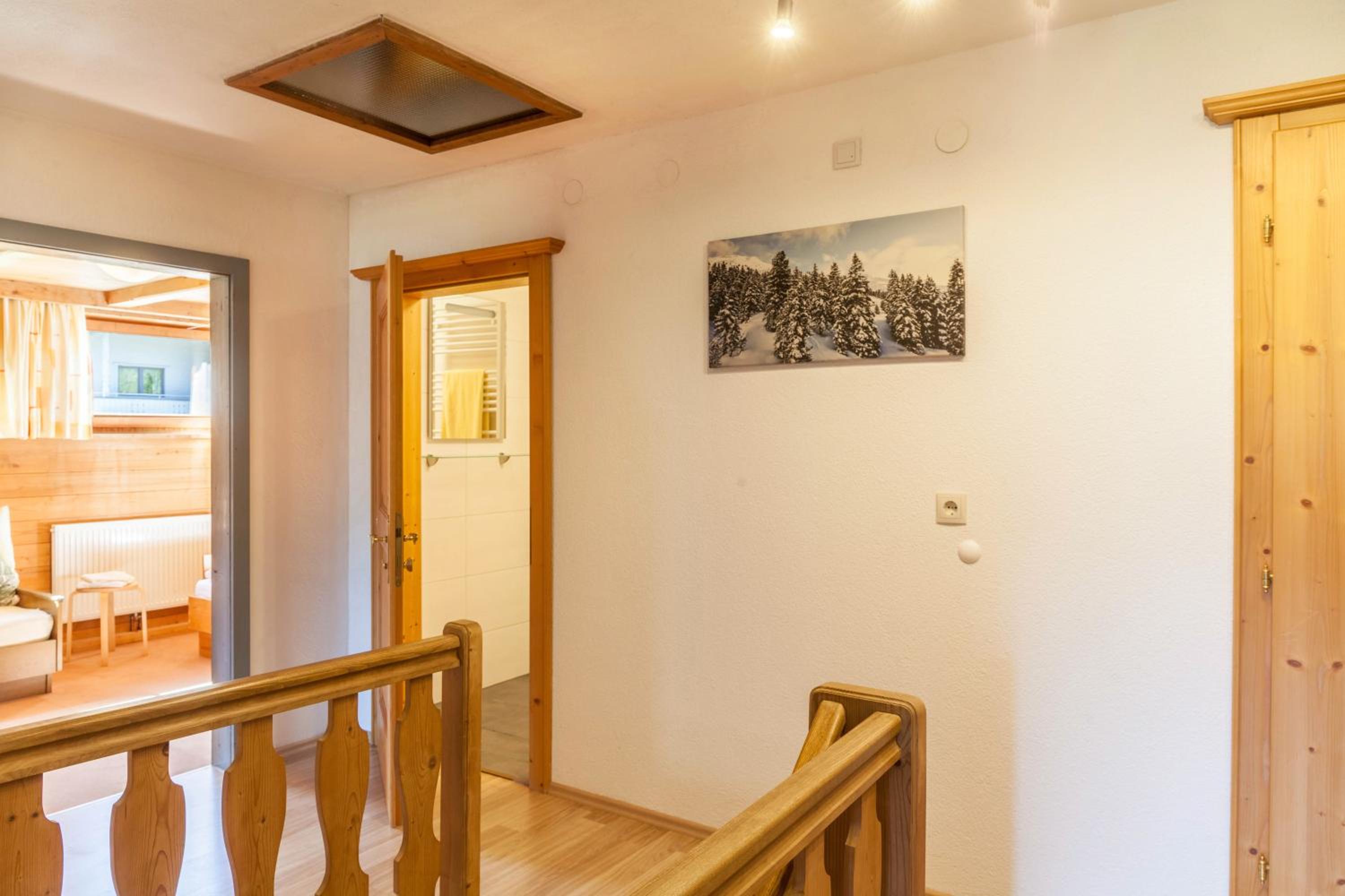 Superior Apartment with Balcony - Photo 3