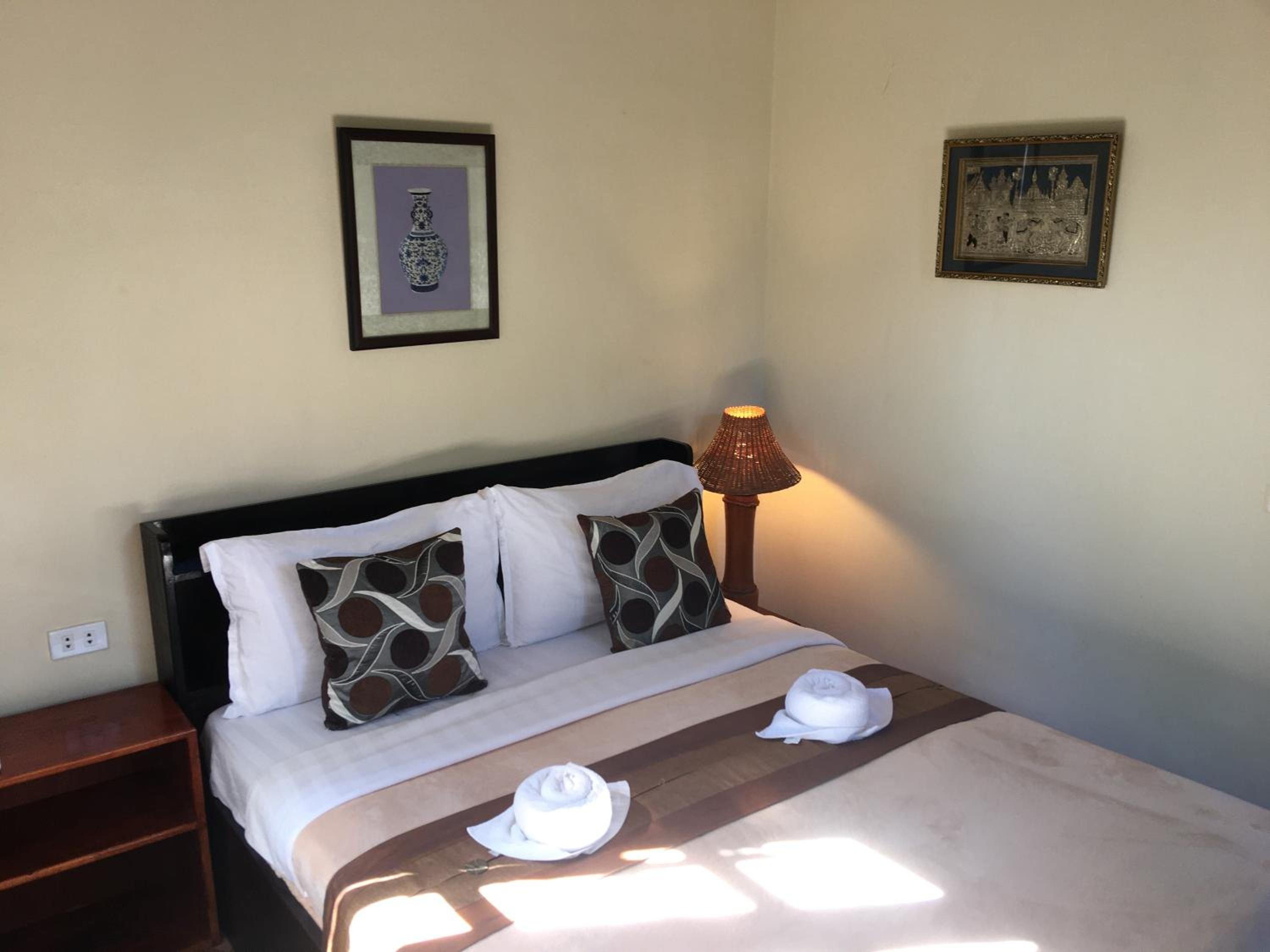 Double Room with Patio - Photo 4