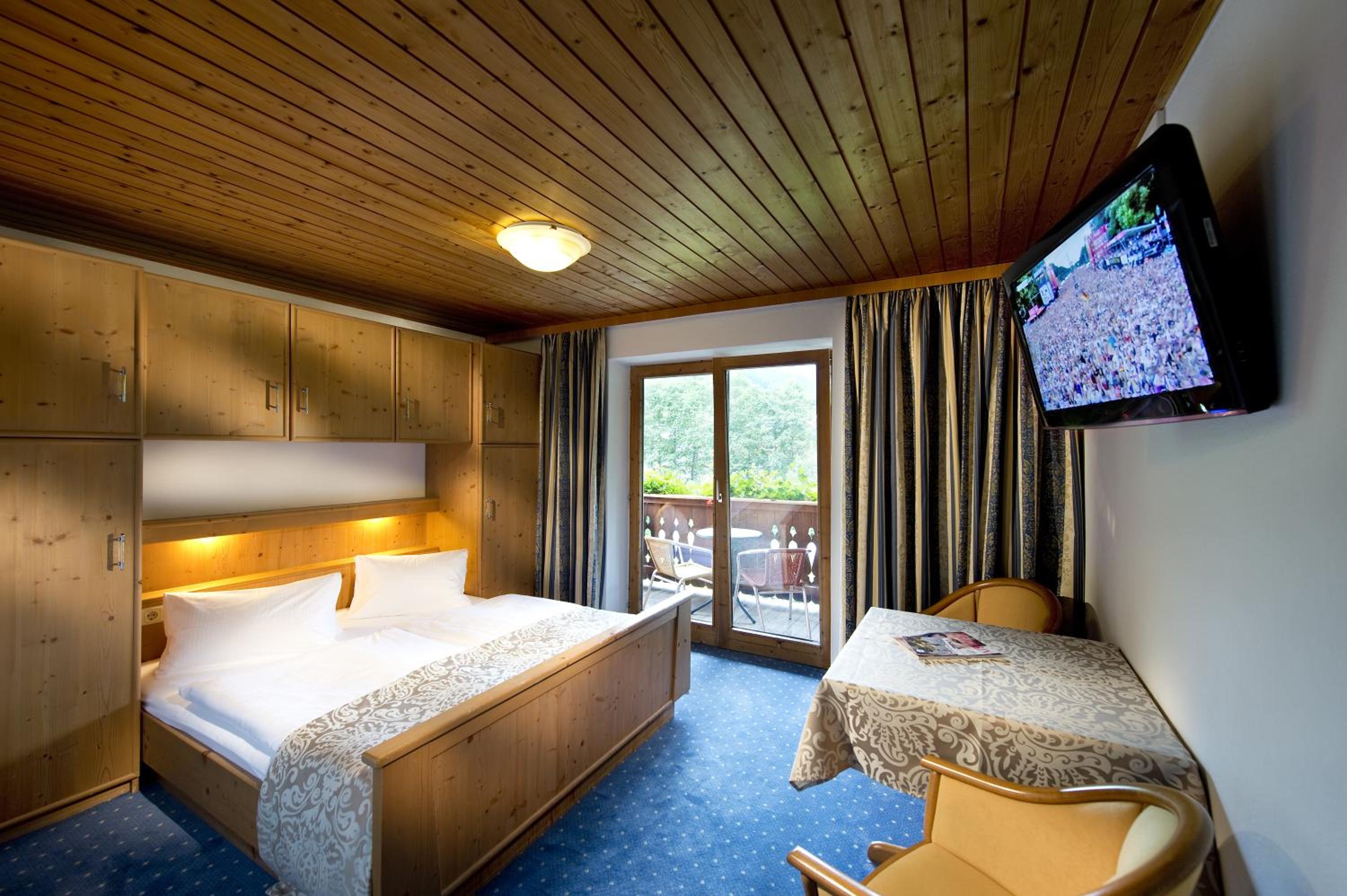 Standard Triple Room photo 1