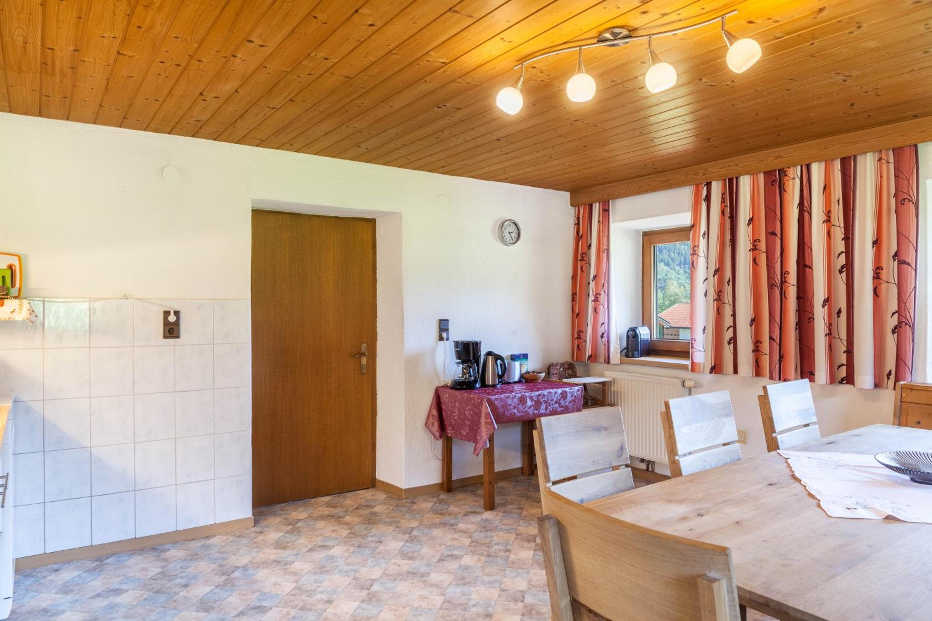 Superior Apartment with Balcony - Photo 18