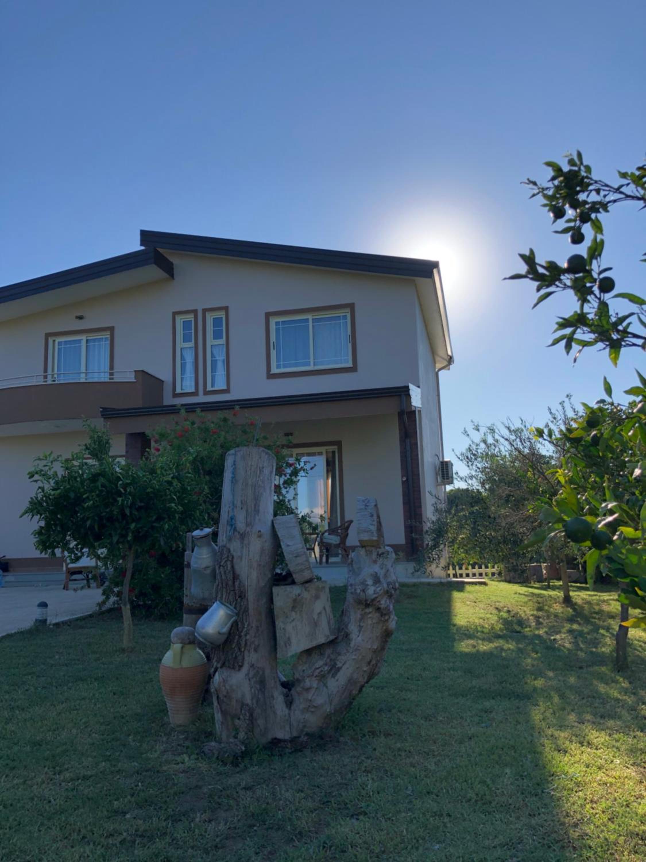 Villa with Garden View
