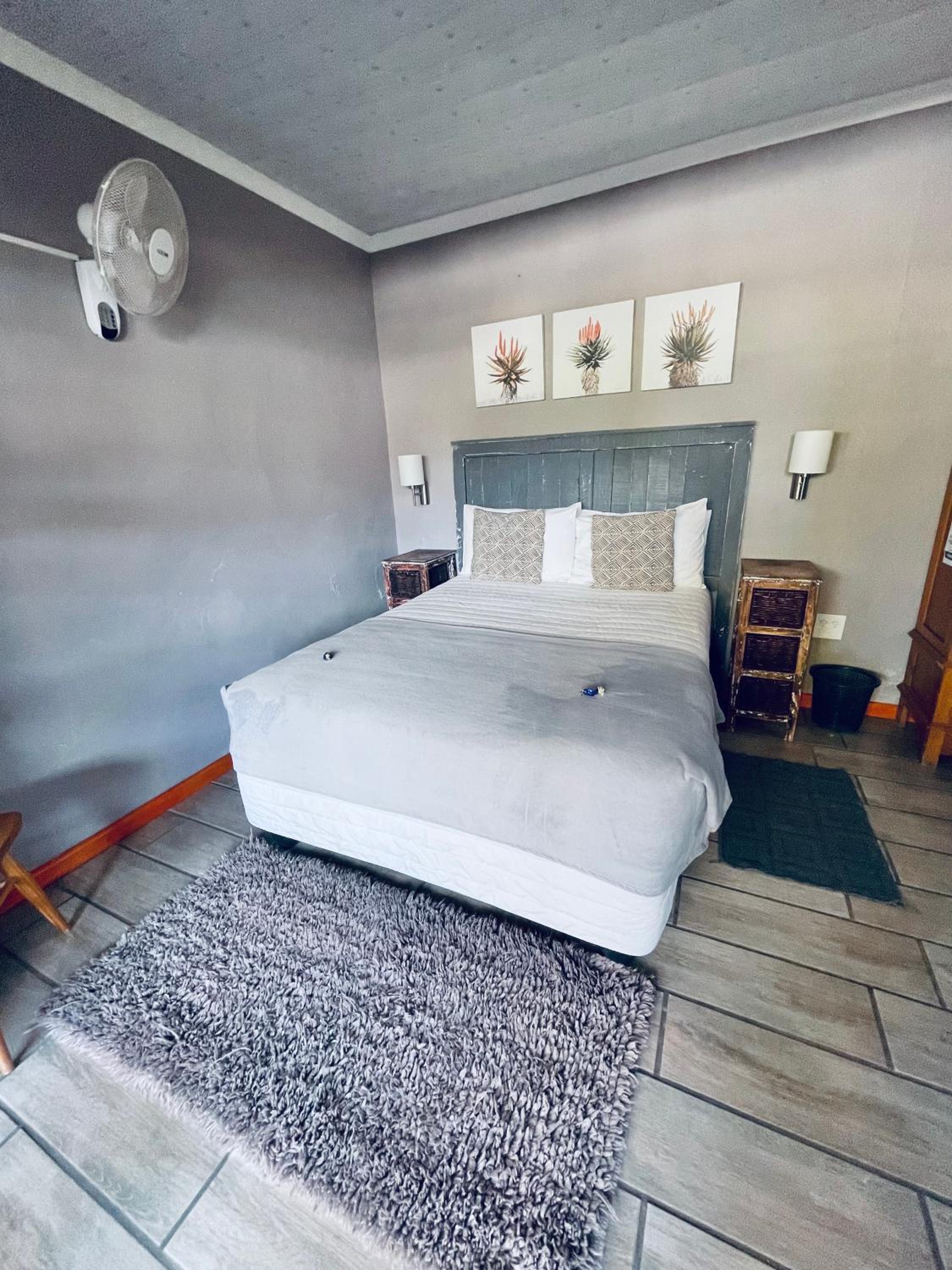  Double Room - Photo 12