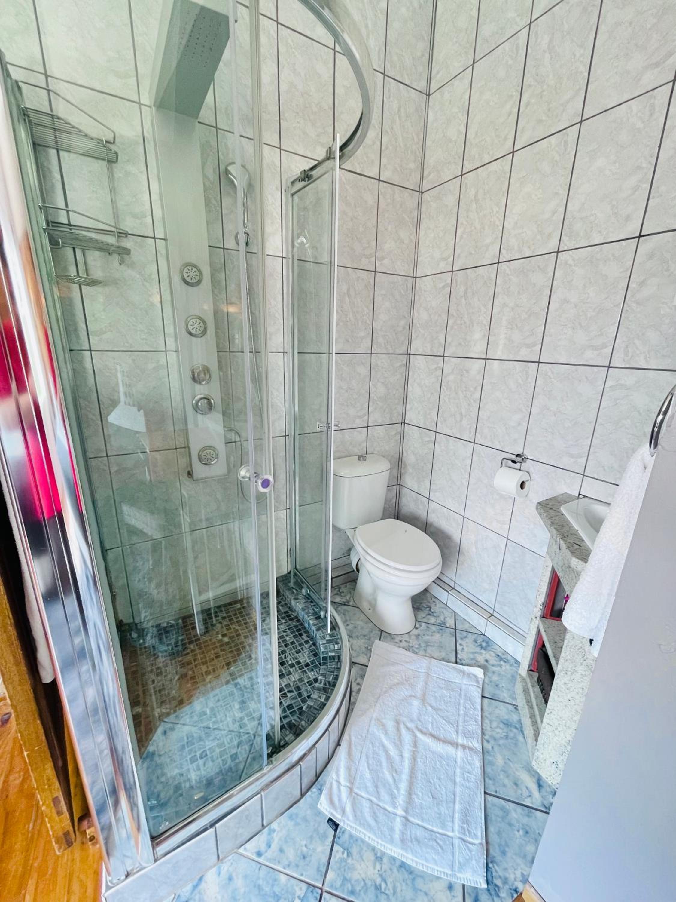 Apartment - Photo 9