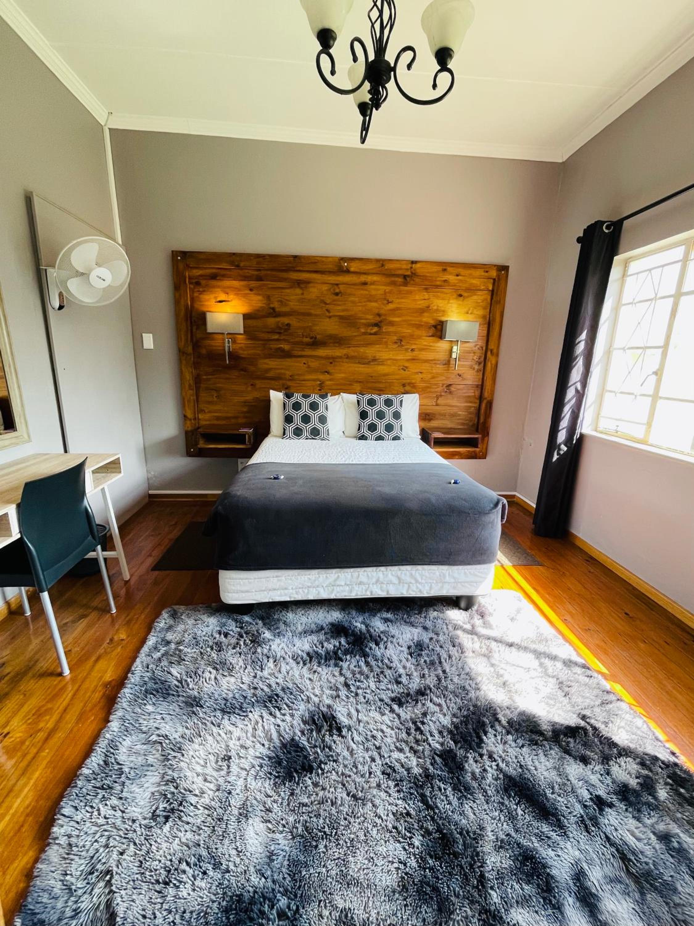 Apartment - Photo 2