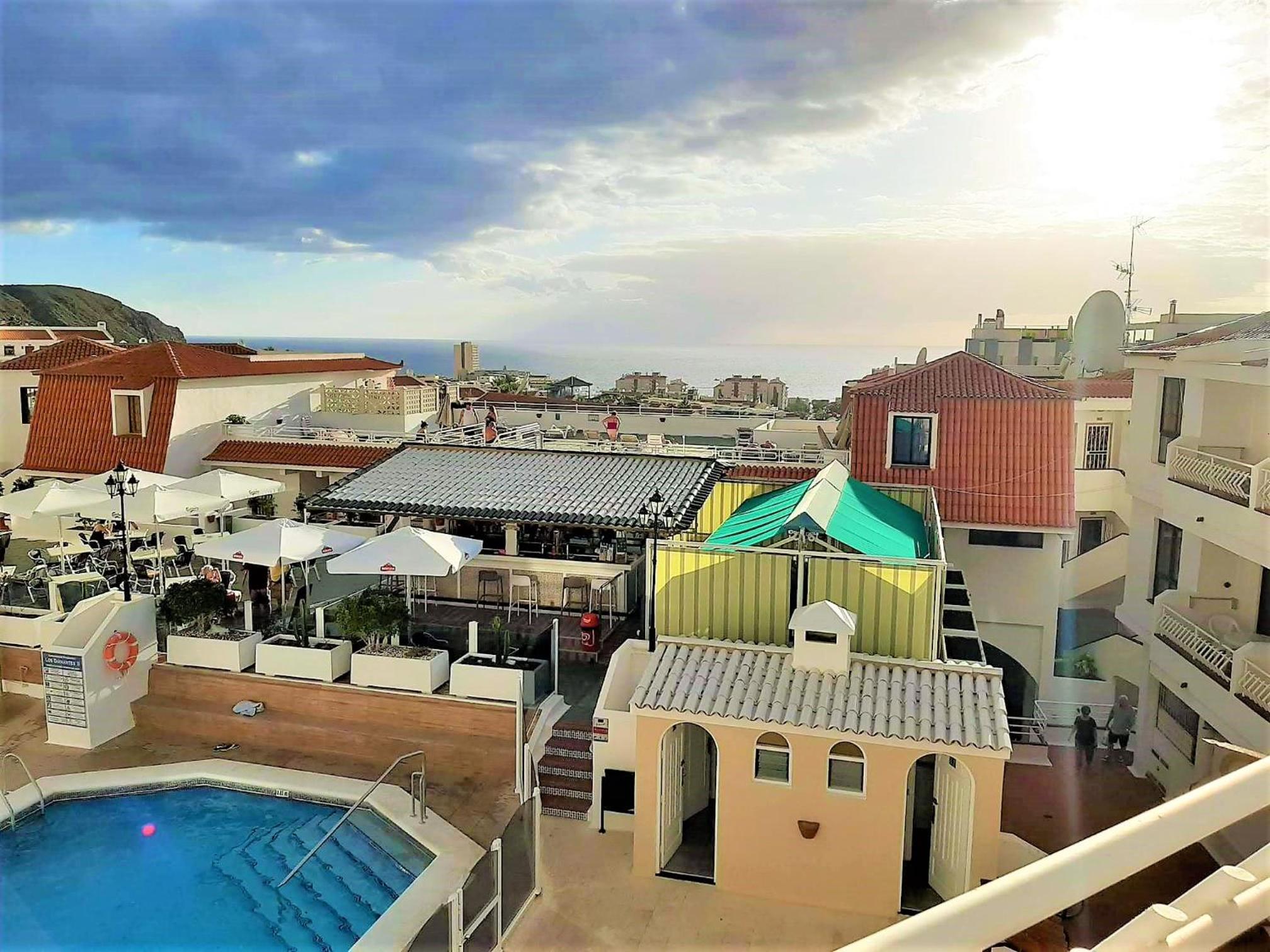 Apartment With Sea View photo 2