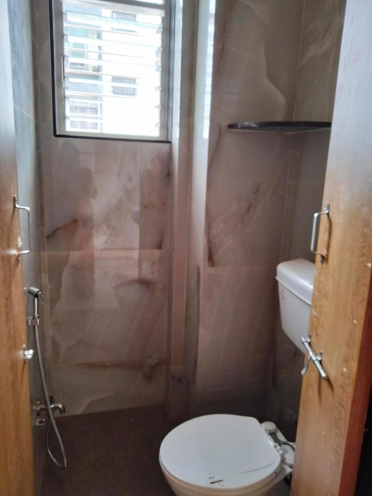 One-Bedroom Apartment - Photo 35