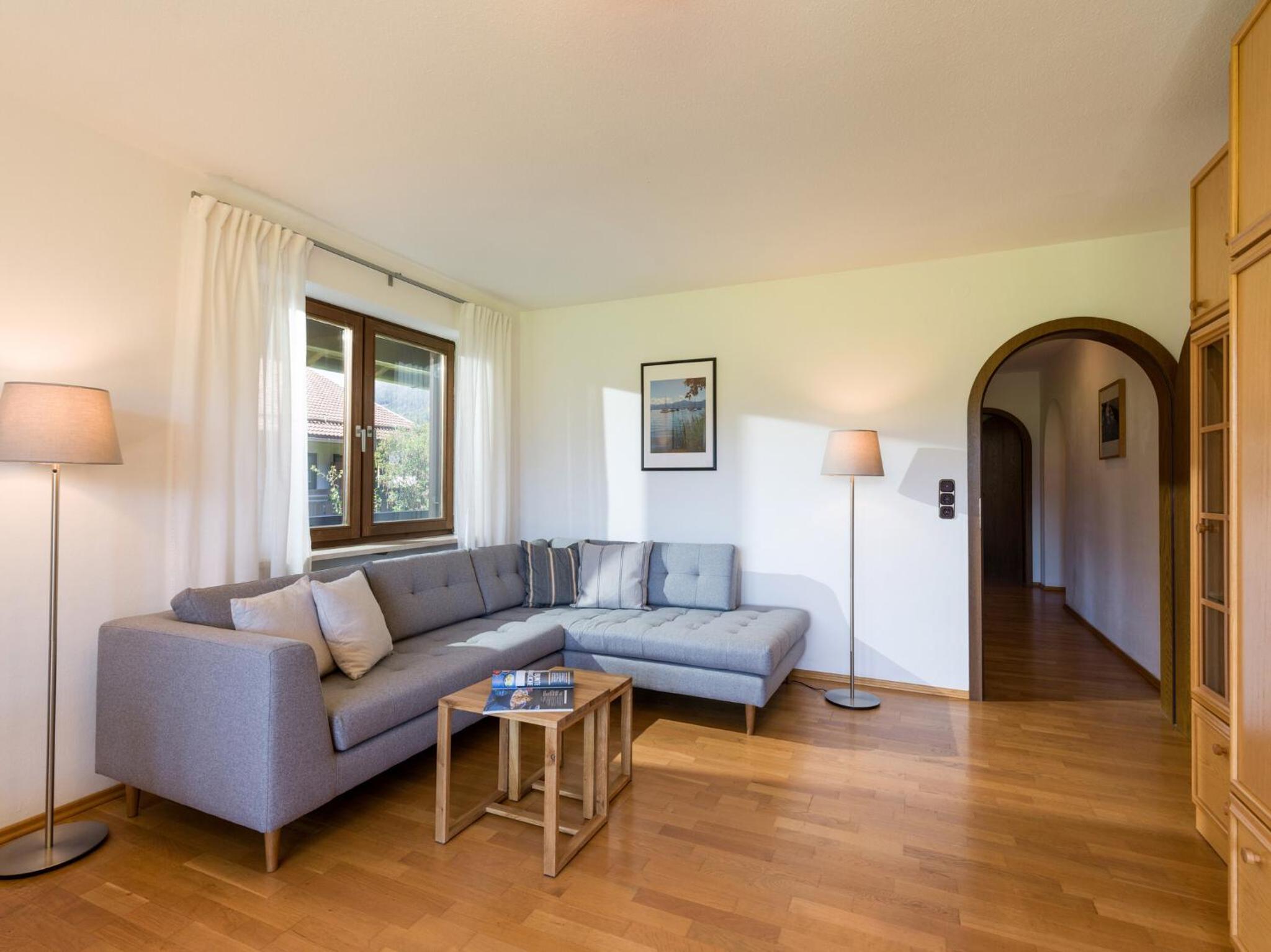 Apartment with Mountain View photo 3