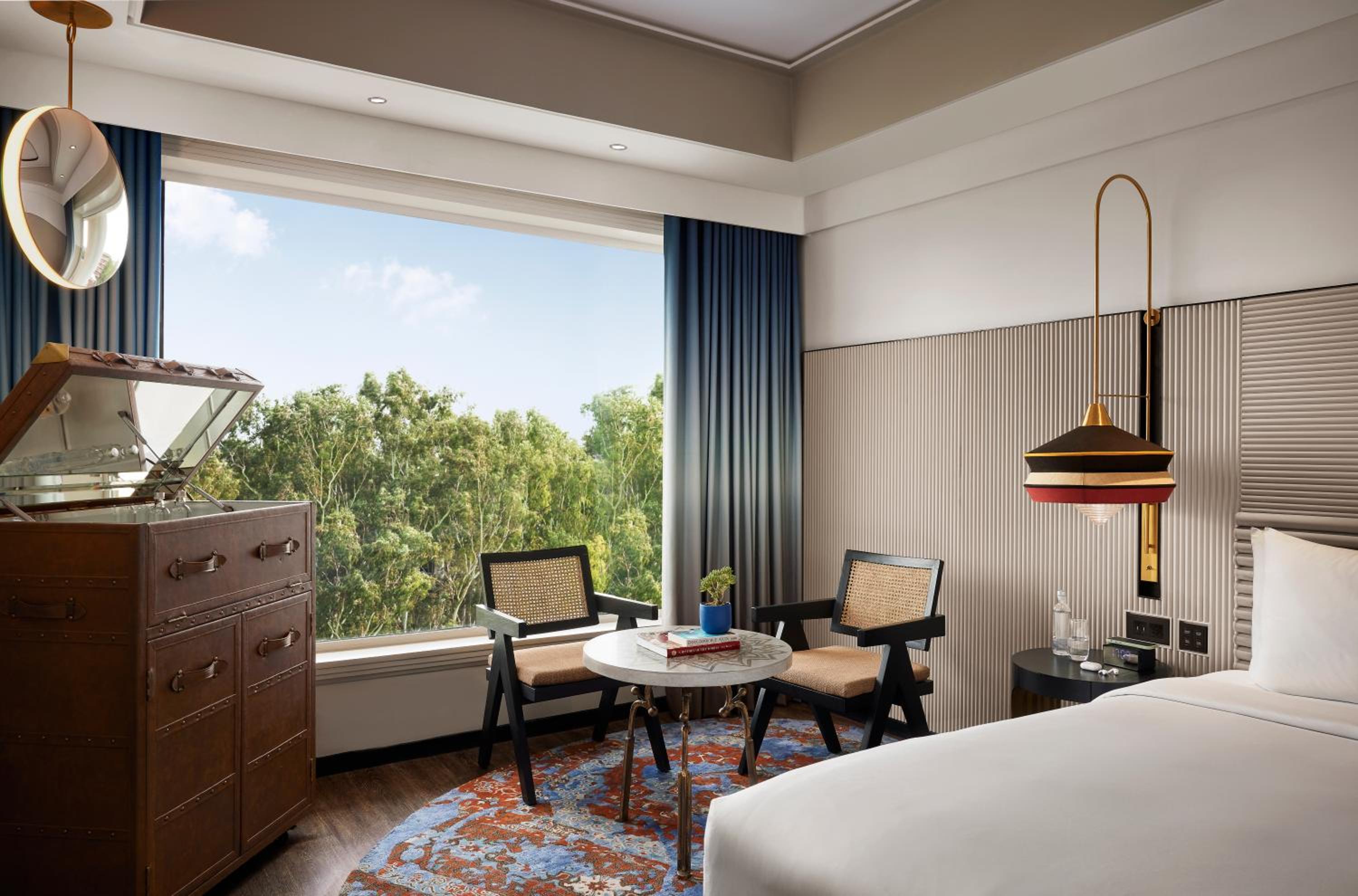 Twin Room with 15% disc on Food, Soft Beverage, Laundry, SPA Credit INR 1,000 (T&C apply) - Photo 5