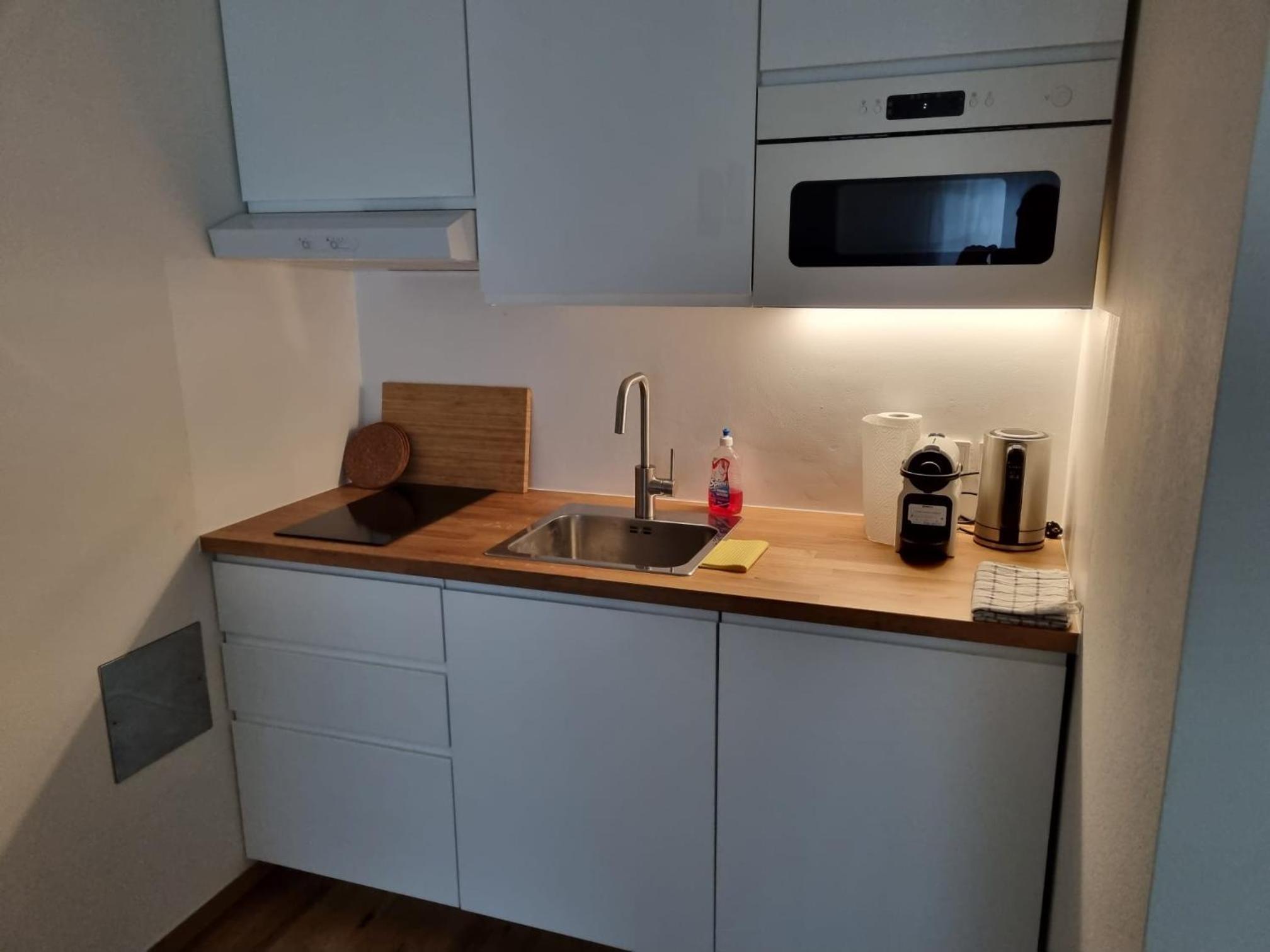 Double or Twin Room - Photo 4