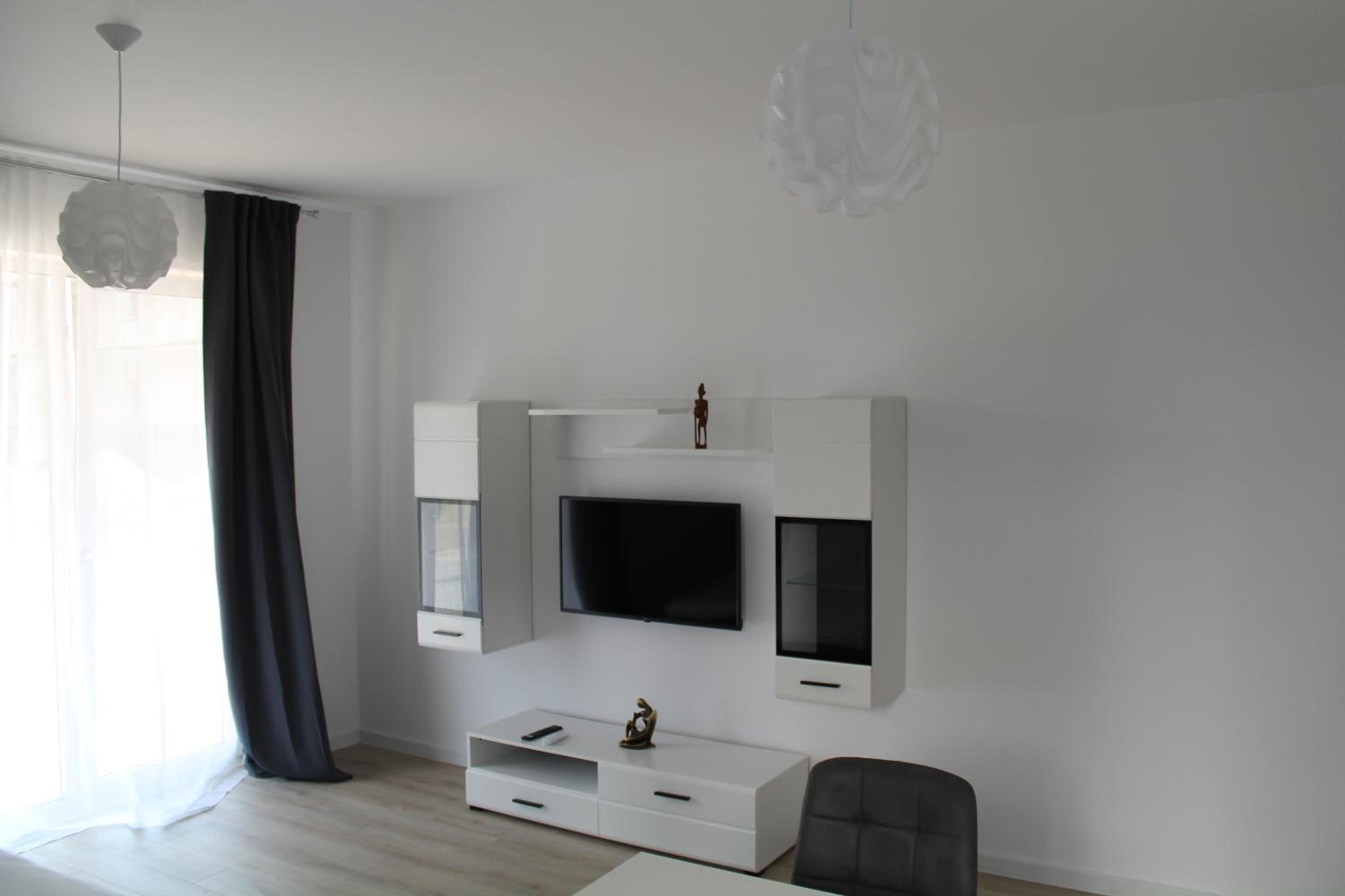 Studio with Terrace - Photo 1