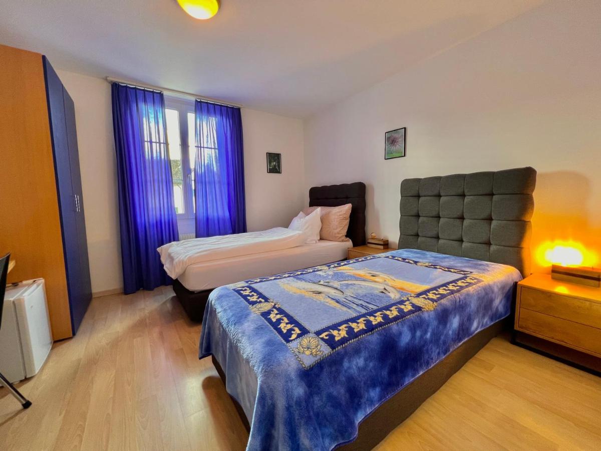 Basic Triple Room photo 1