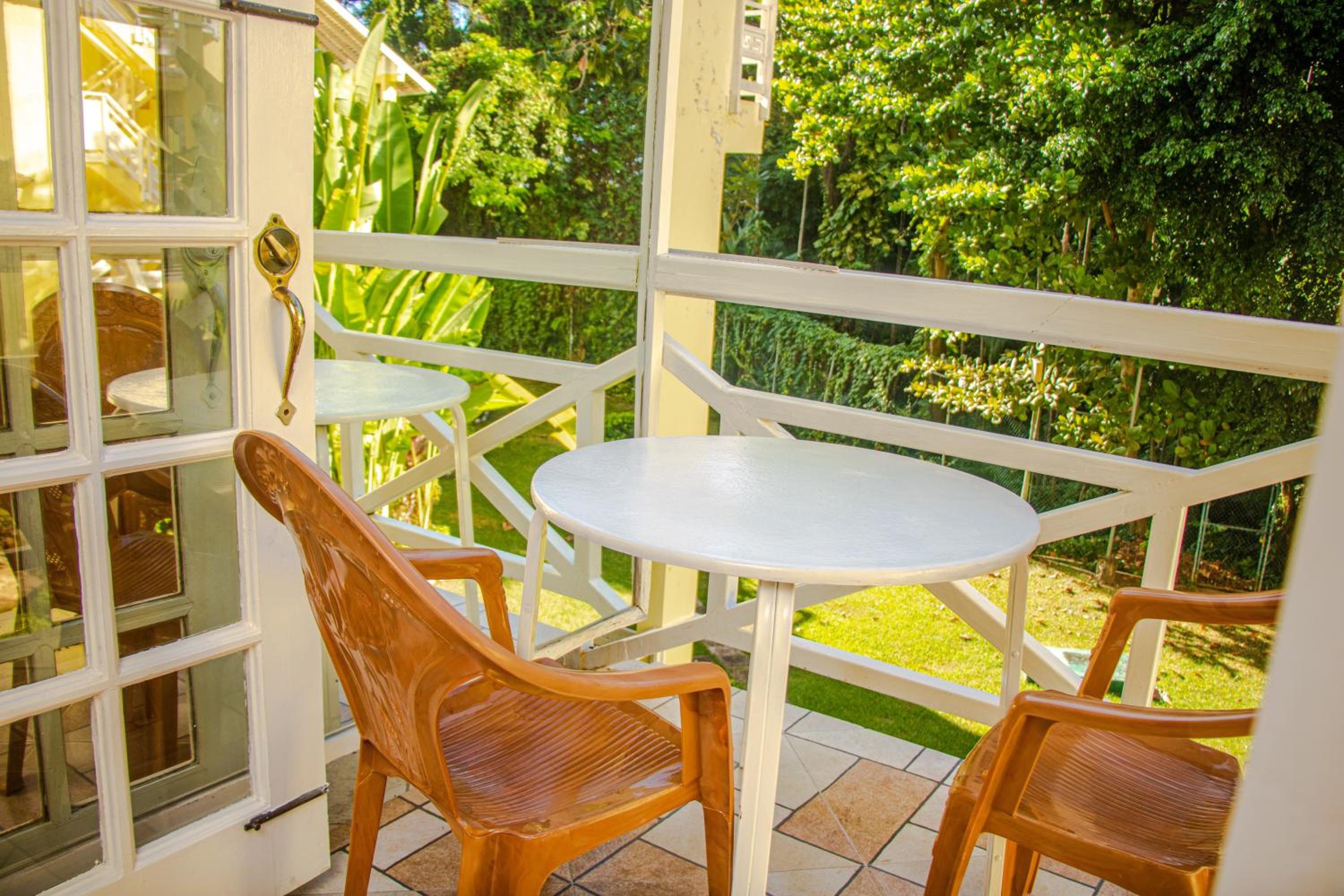 Studio With Balcony photo 3