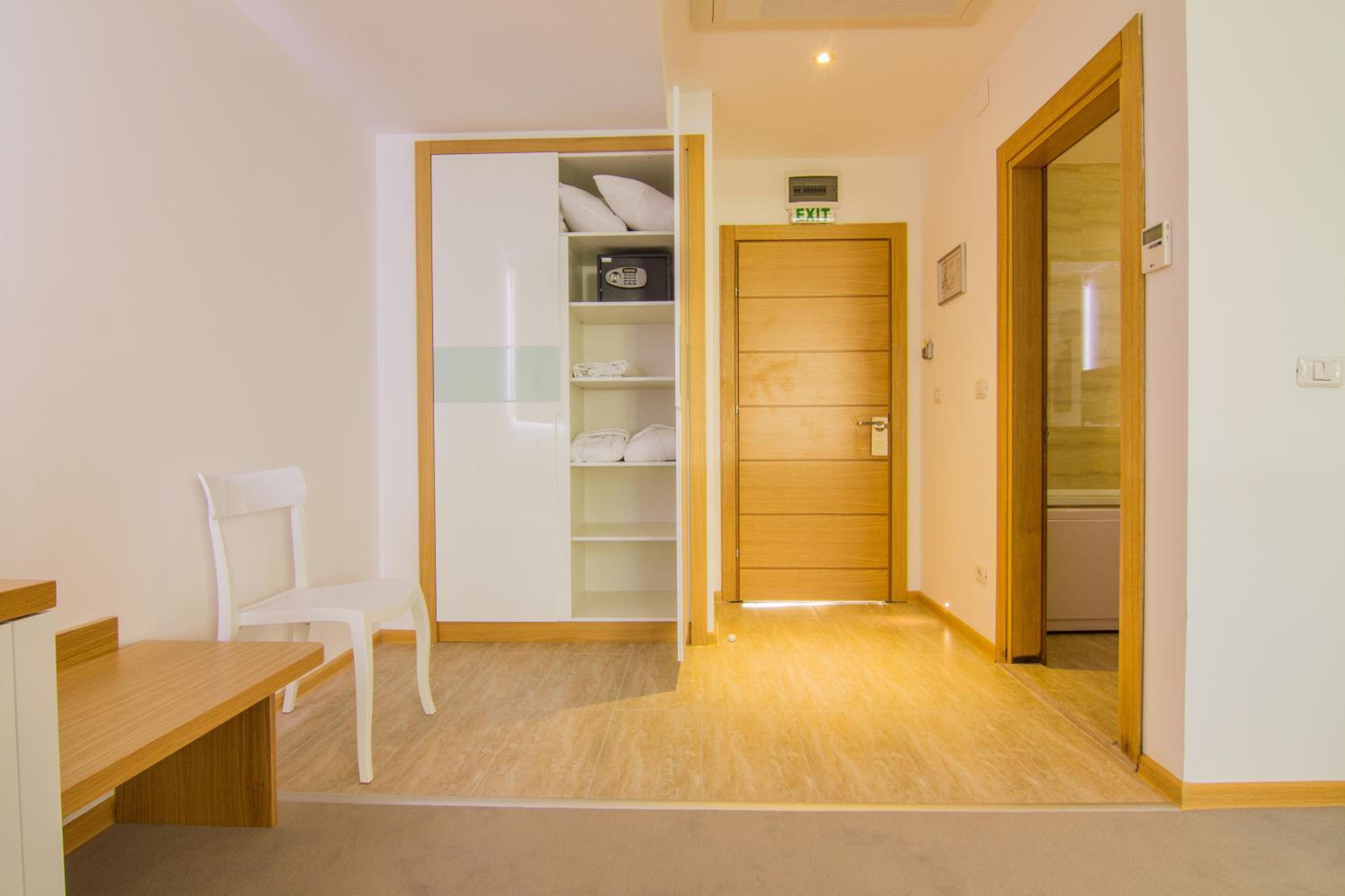 Comfort Triple Room photo 3