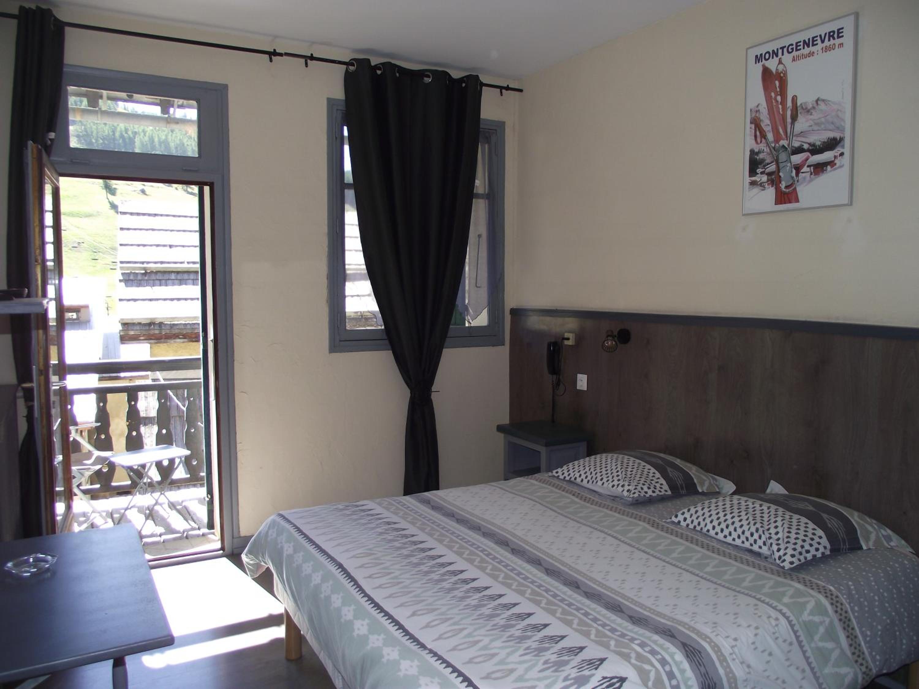 Double Room with Mountain View - South - Photo 4