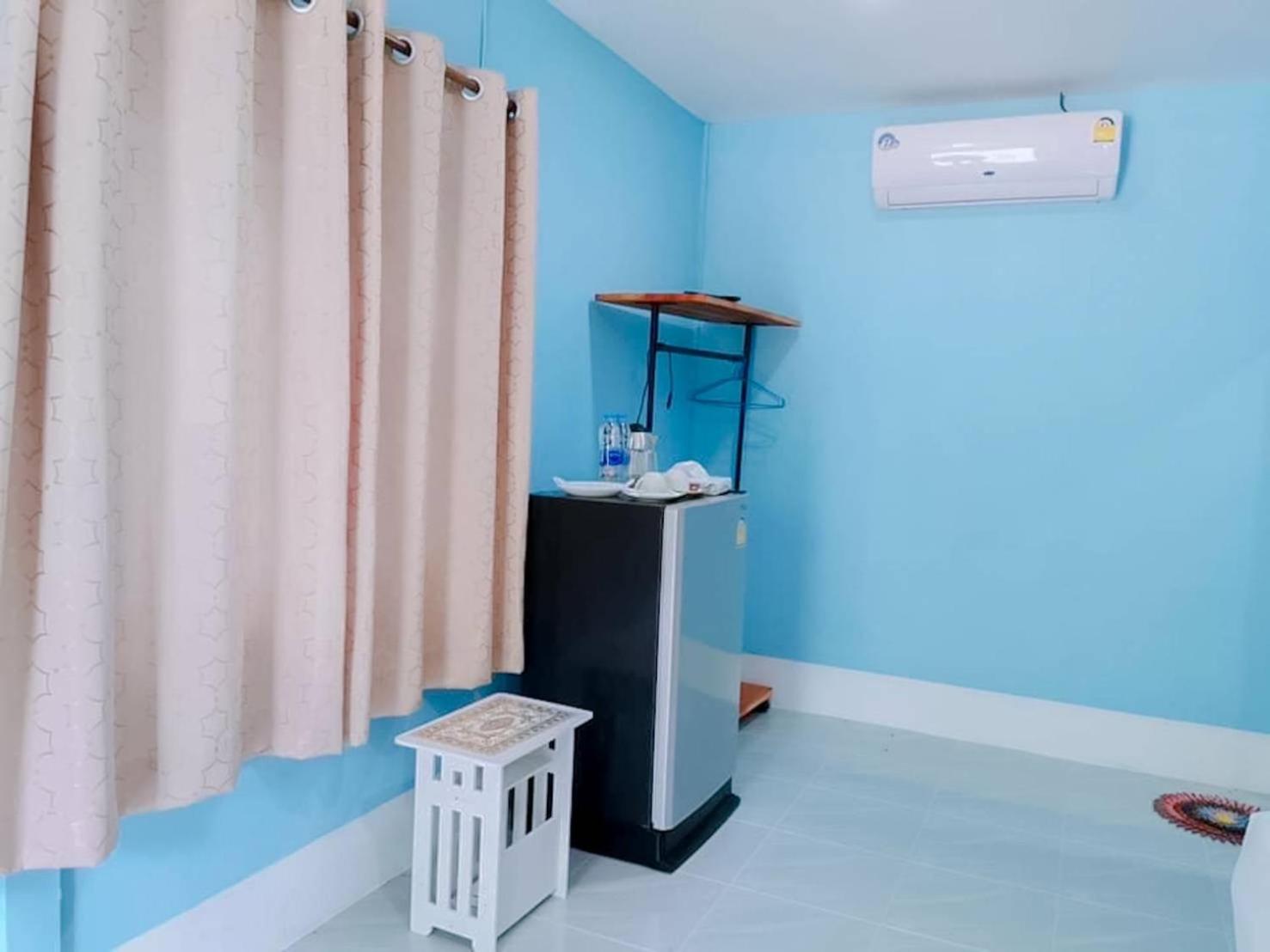Deluxe Double Room with Balcony photo 3