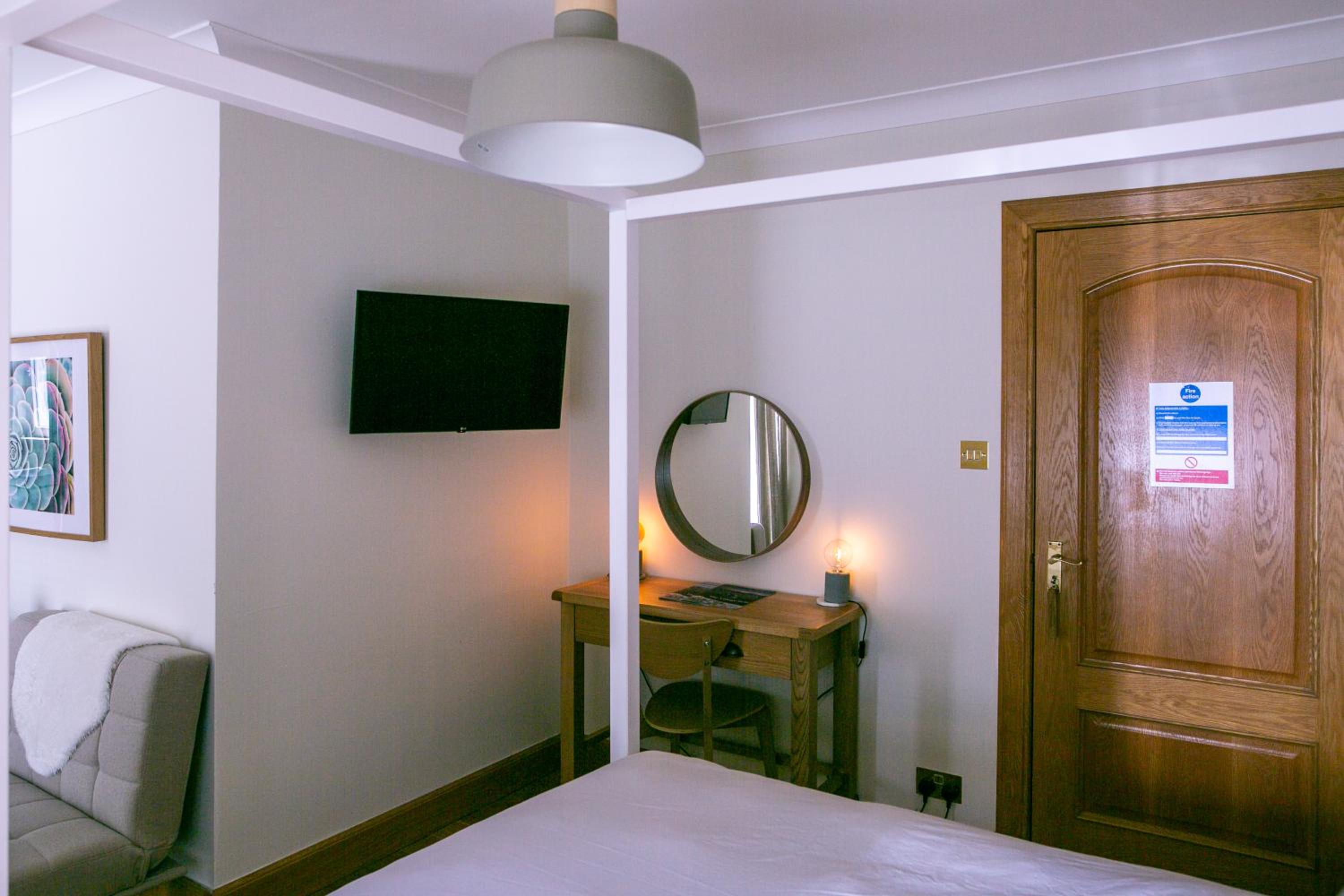 Double Room with Four Poster Bed