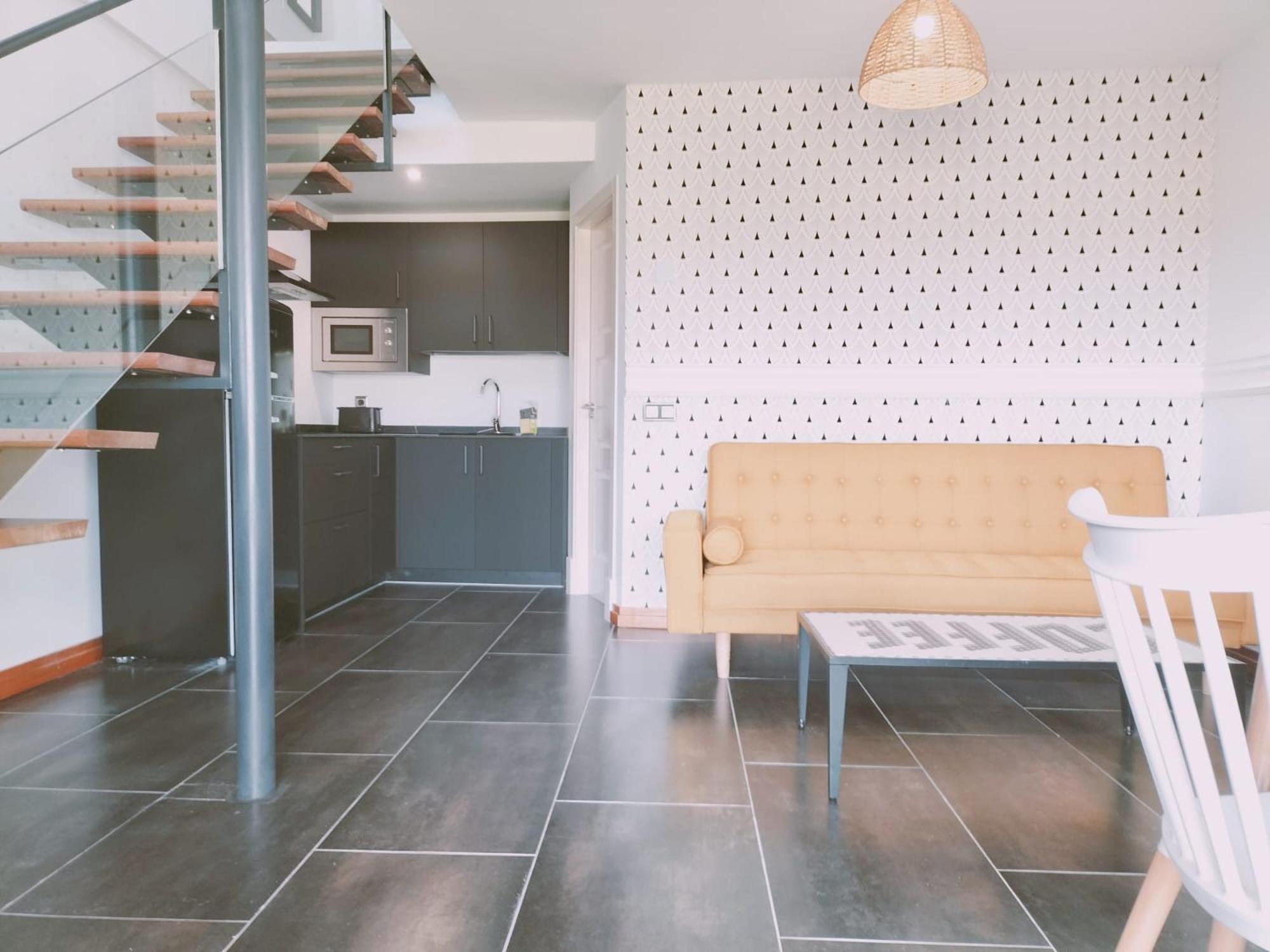 Maisonette (Maisonette)
