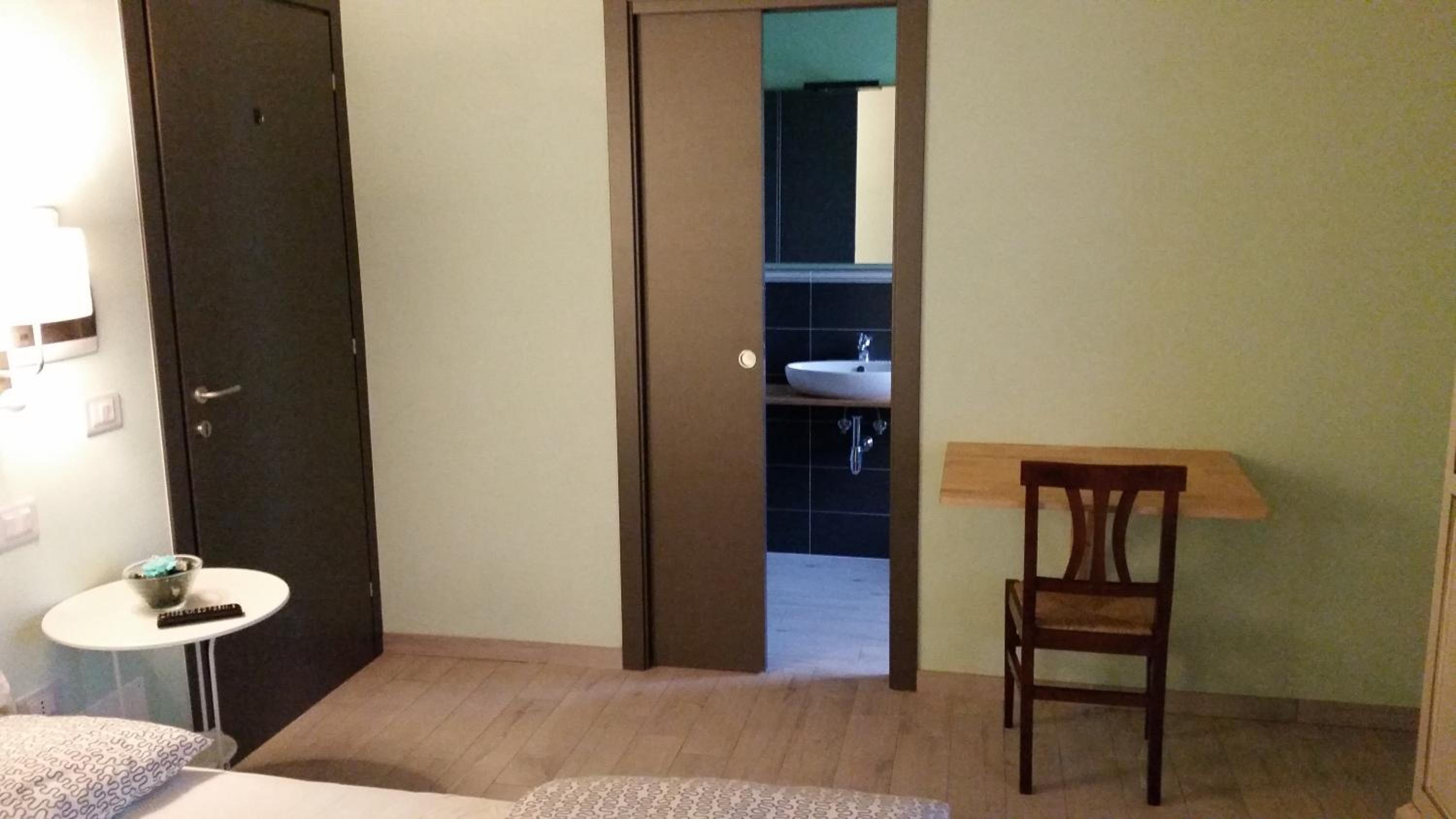 Double or Twin Room photo 2