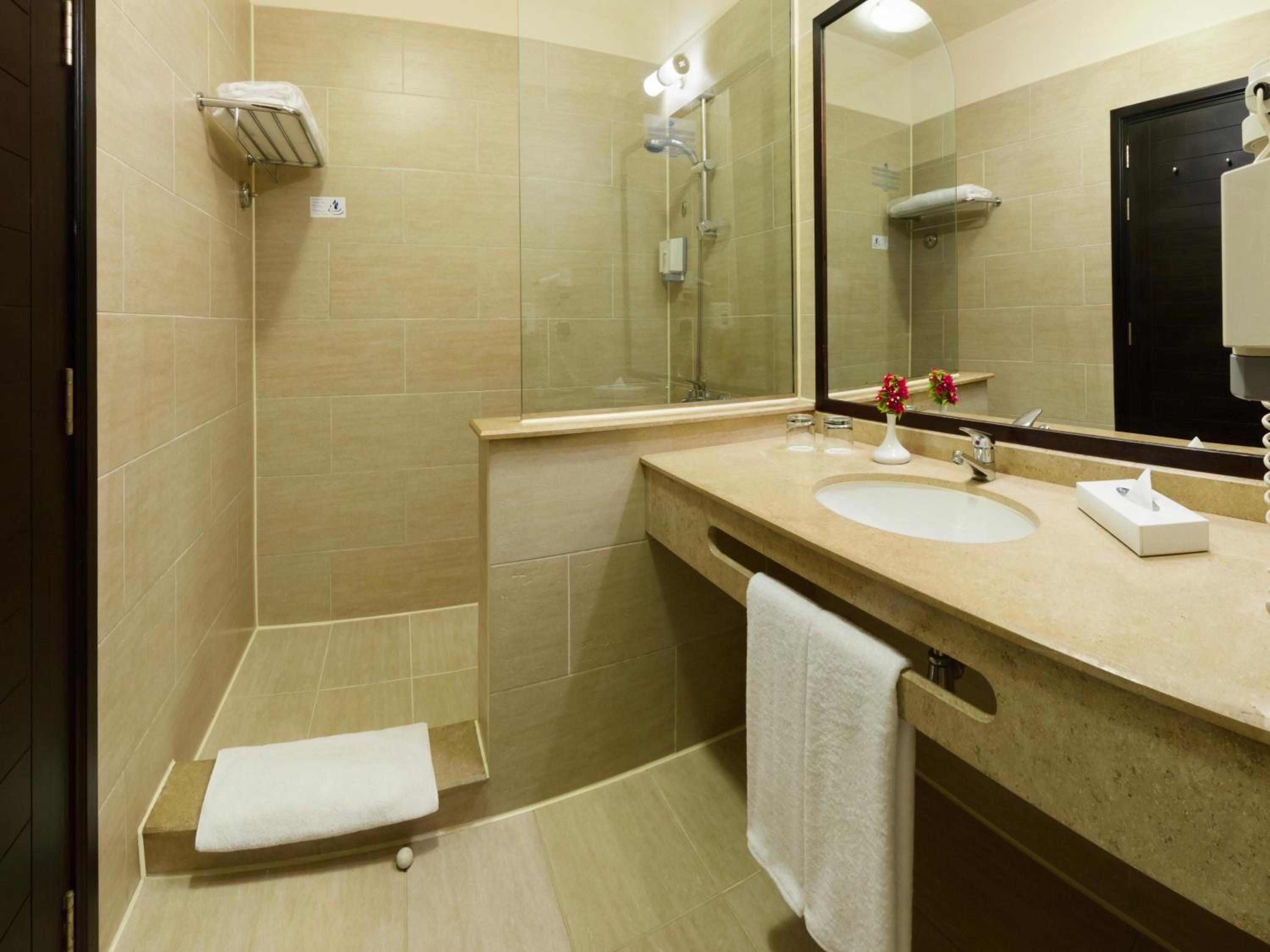 Deluxe Family, Queen or Twin Bed, Garden View - Jaz Lamaya - Photo 3