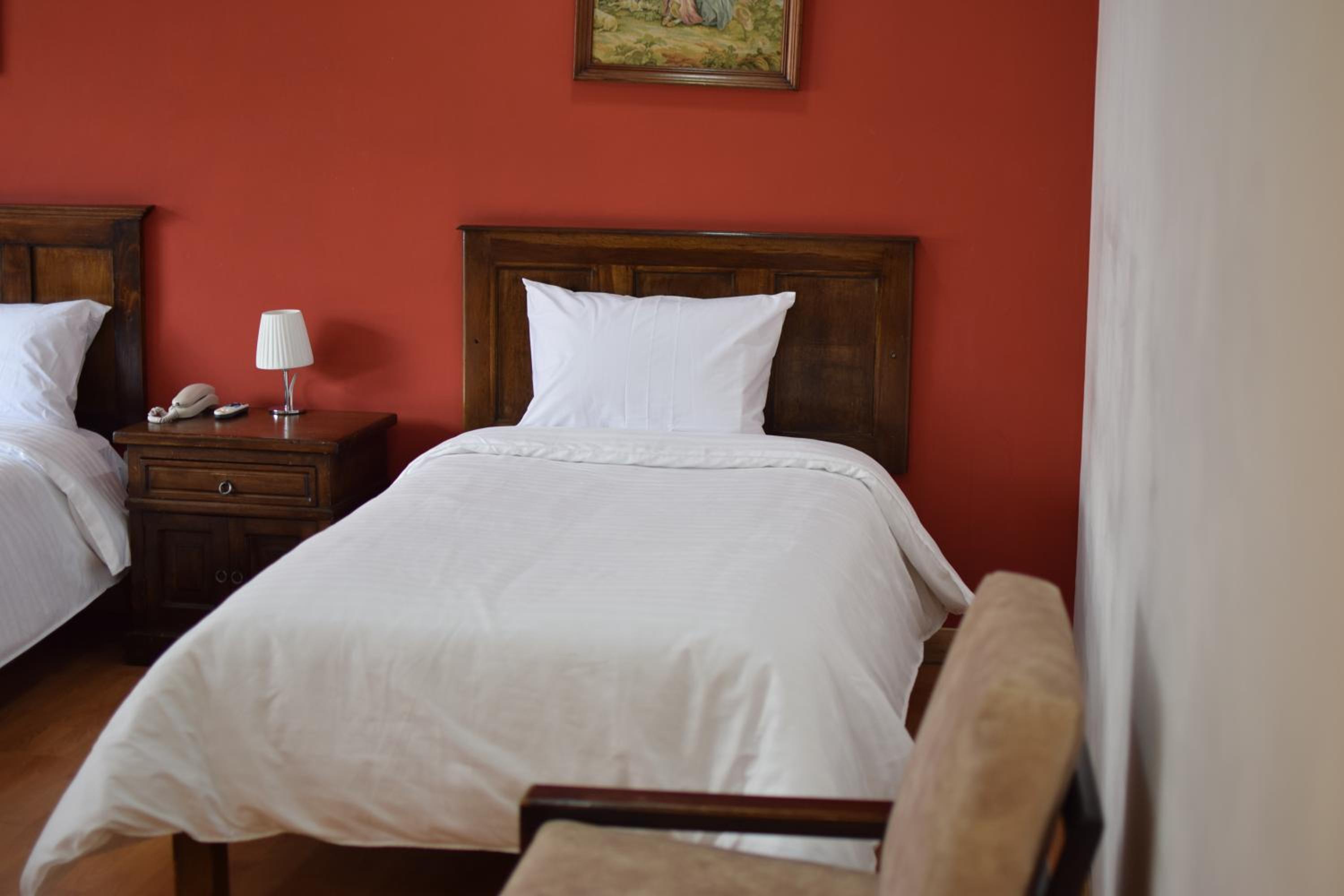 Basic Triple Room