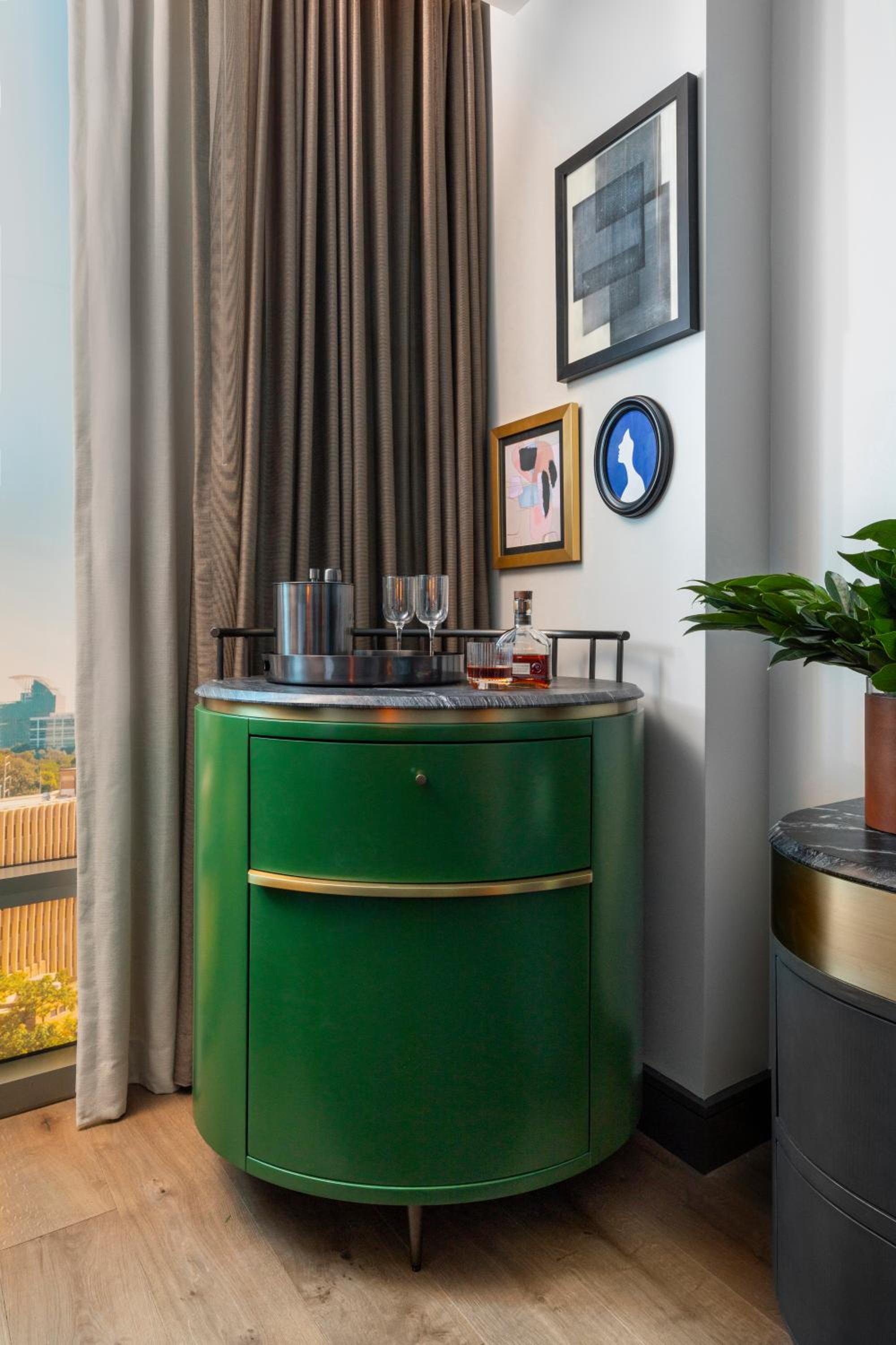 King Room With City View - Photo 9
