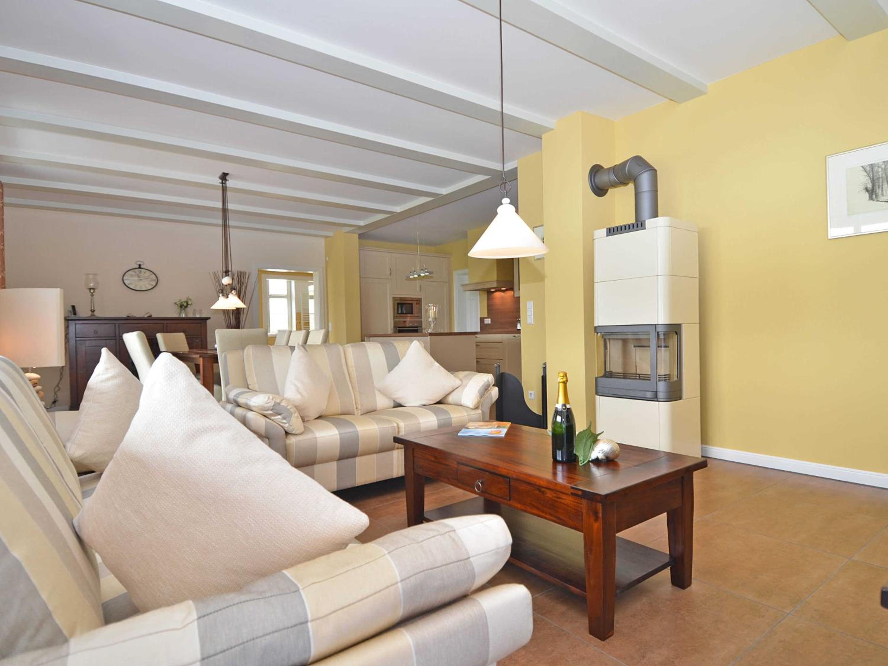 Apartment with Terrace photo 1
