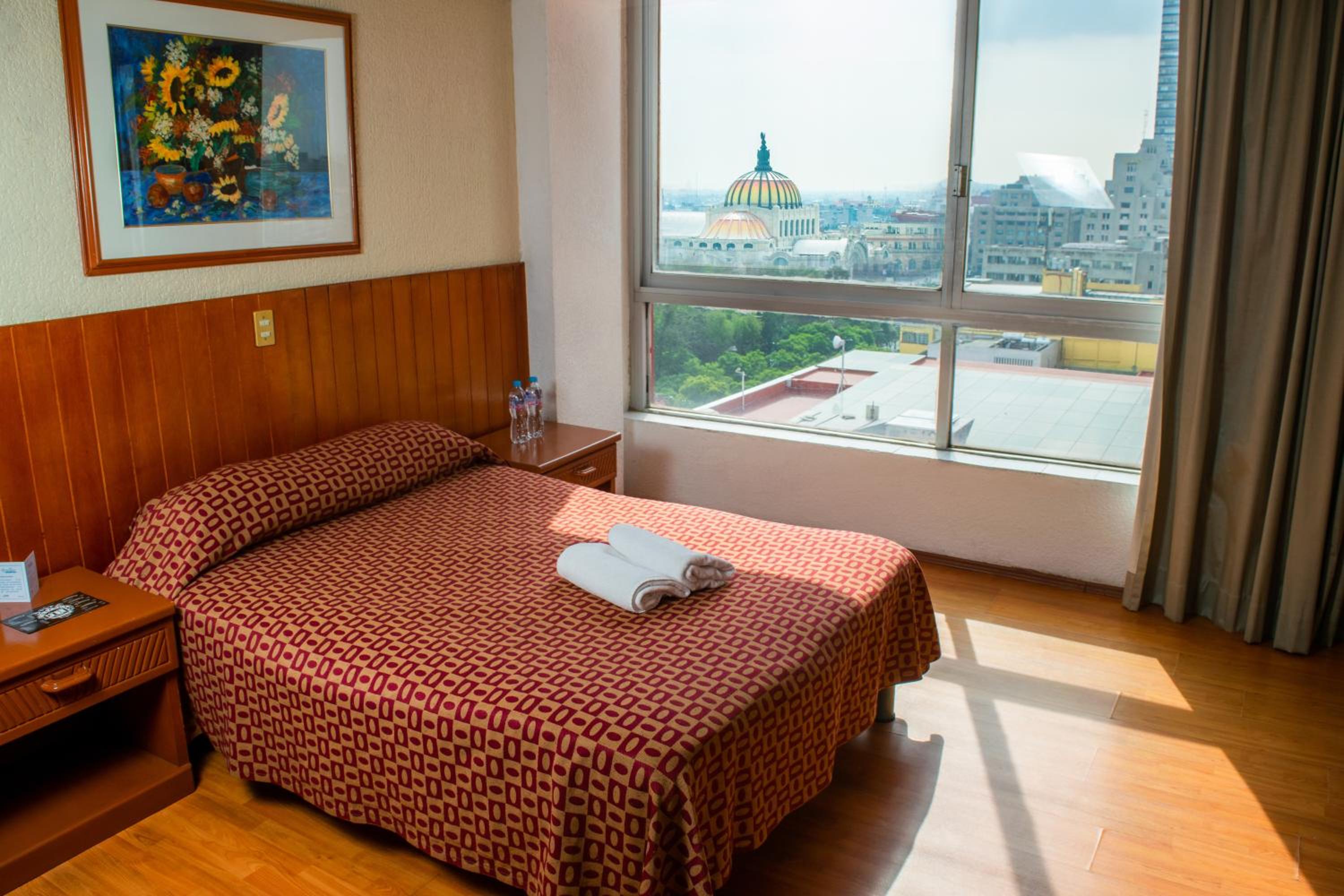 Double Room - Photo 9