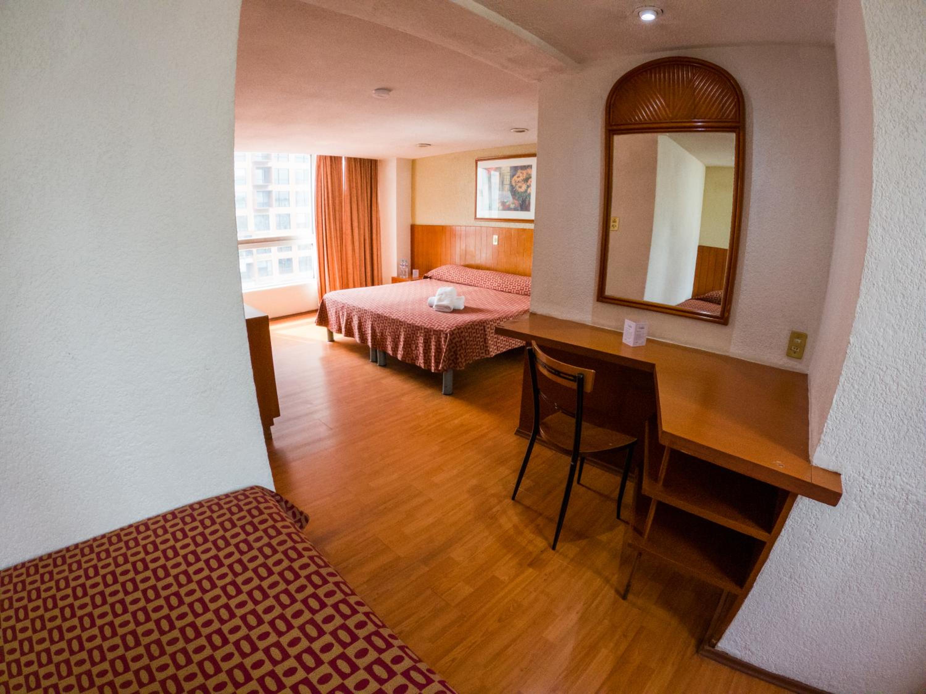 Double Room - Photo 2