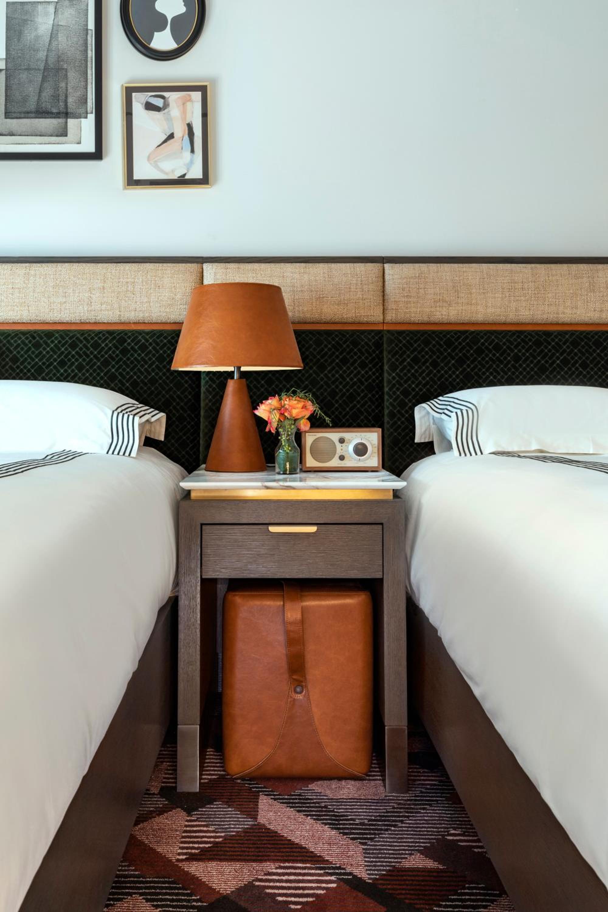 Queen Room With Two Queen Beds And City View - Photo 8