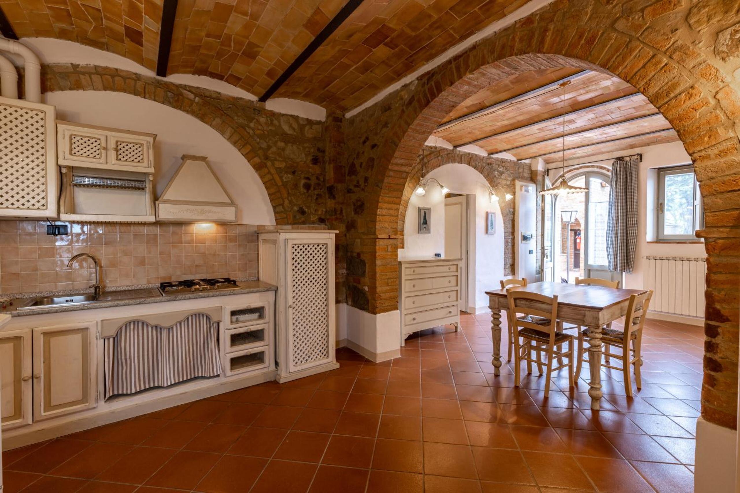 Apartment - Ground Floor photo 3