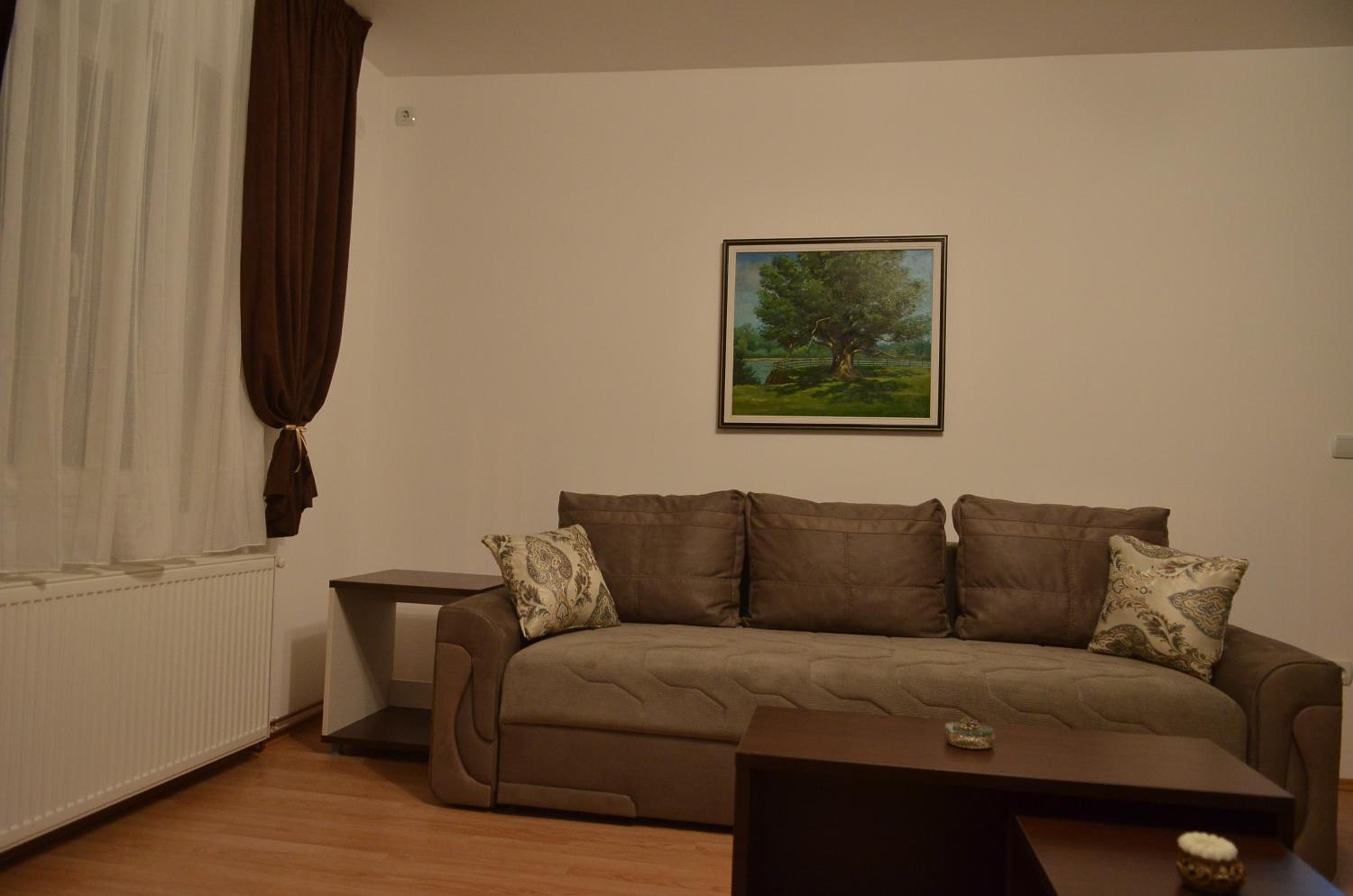 One-Bedroom Suite photo 2