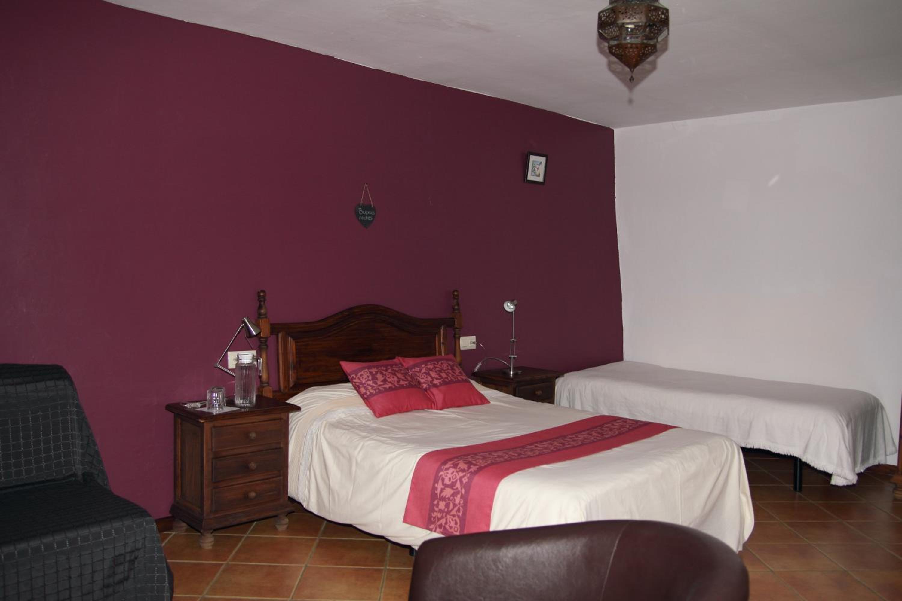 Triple Room with Terrace - Photo 3