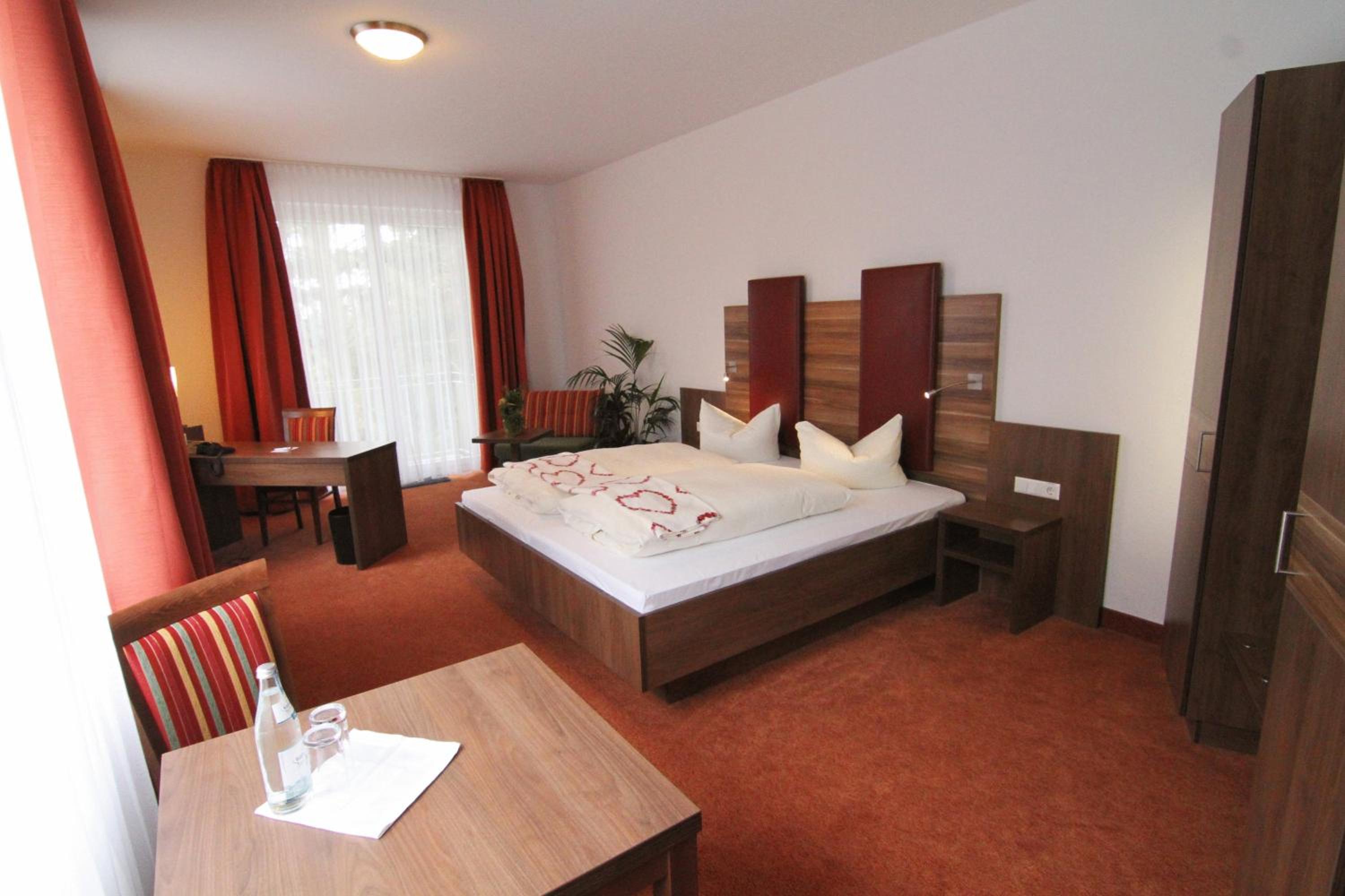 Deluxe Single Room
