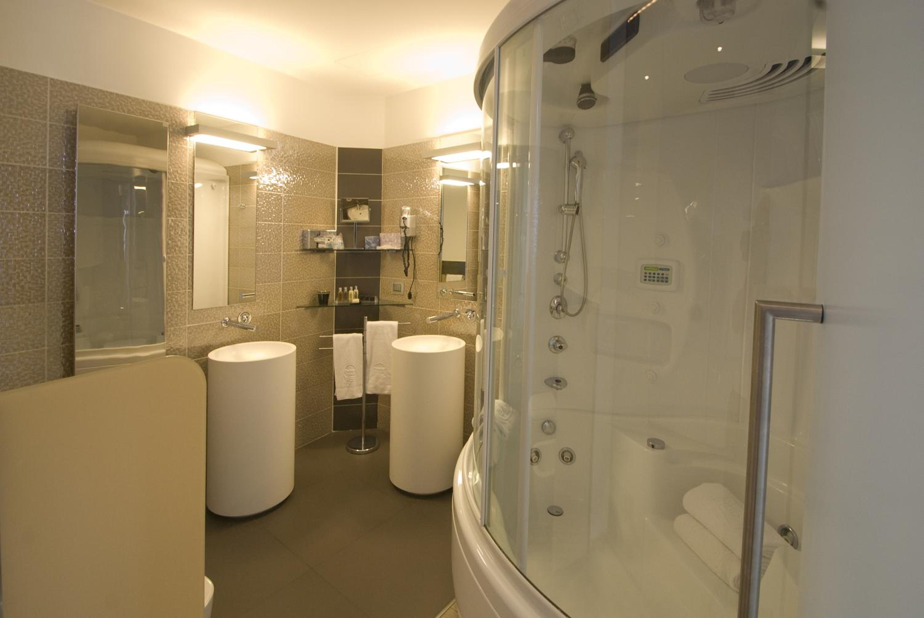 Superior Double Room - Photo 2