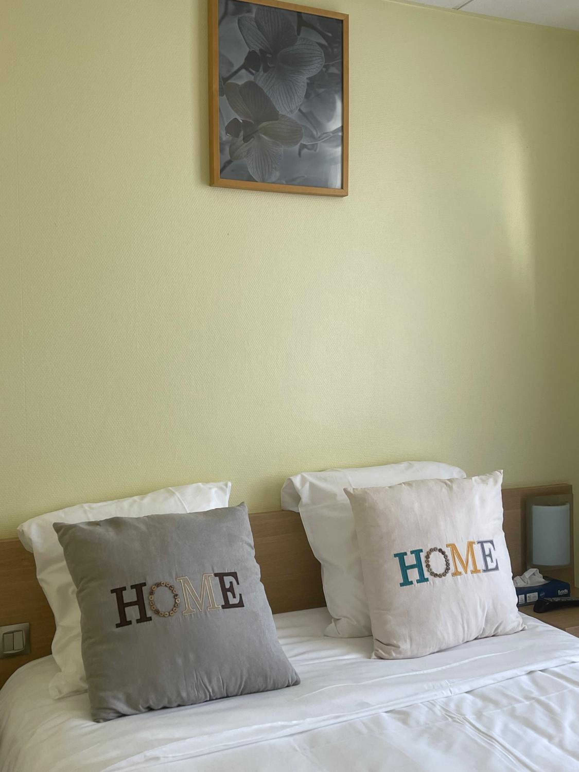 Single Room photo 3