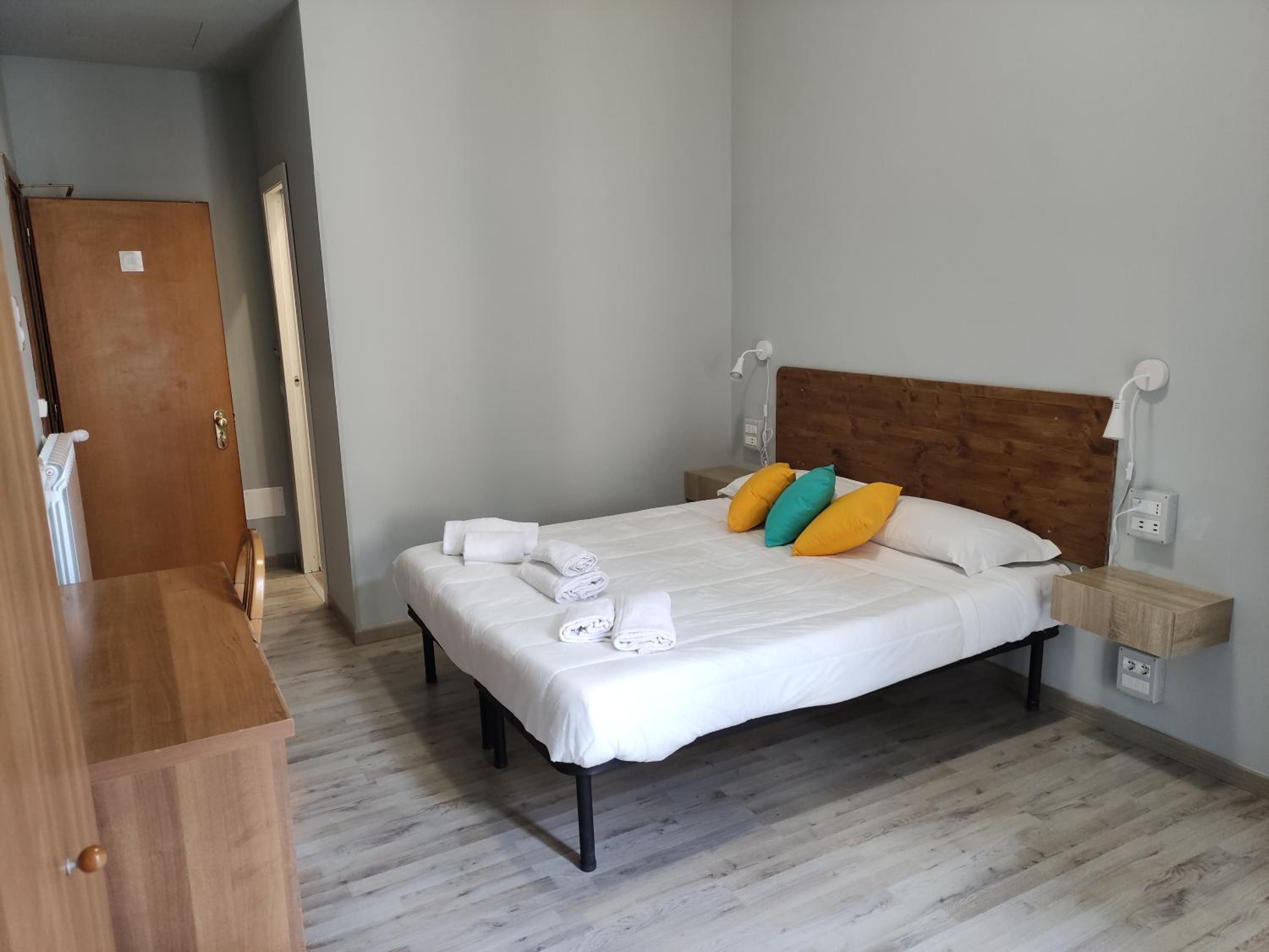 King Room with Balcony photo 1